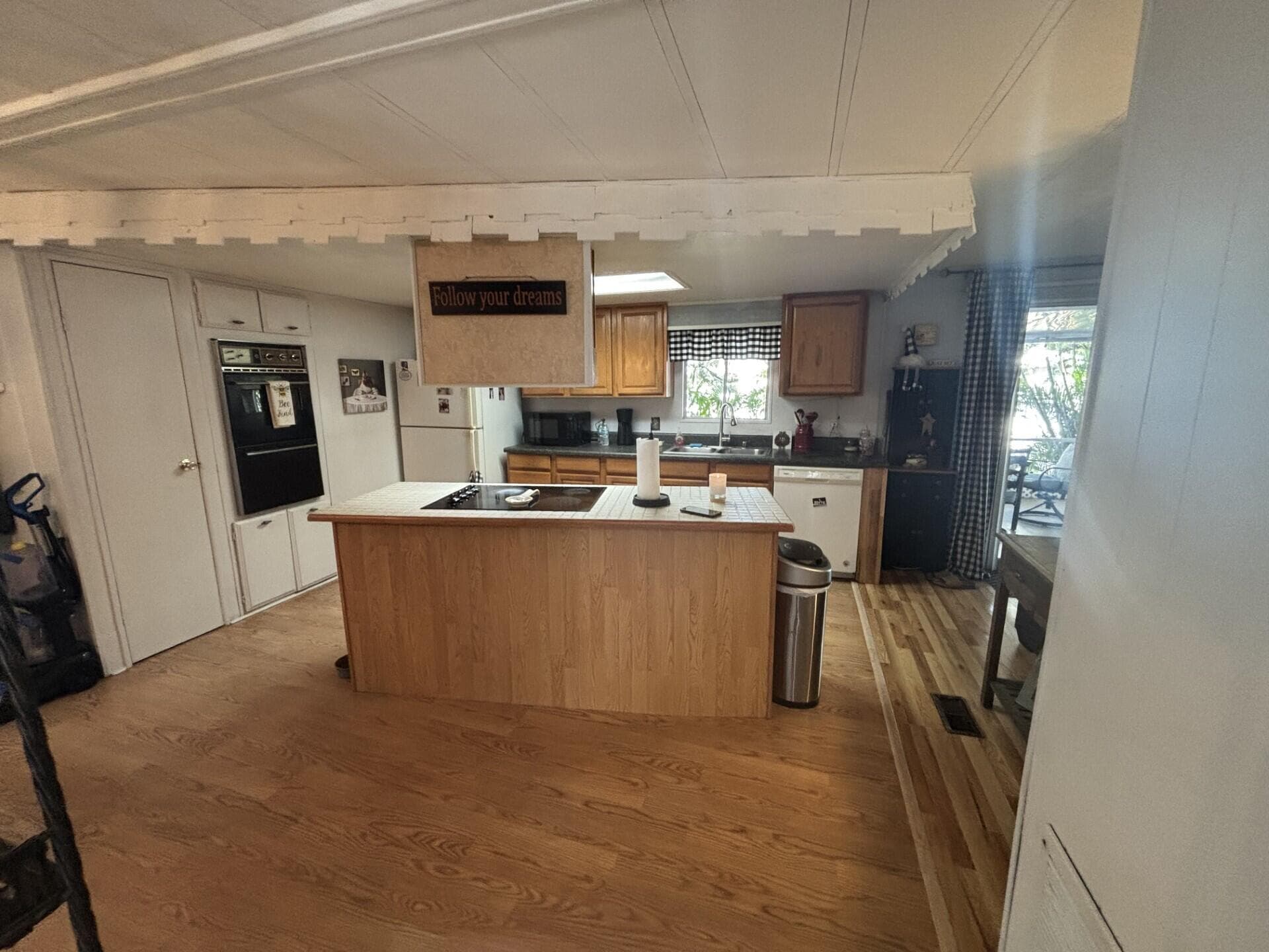 4912 NW 3rd Ave, Lot 940, Deerfield Beach, FL 33064 — photo 16 of 38