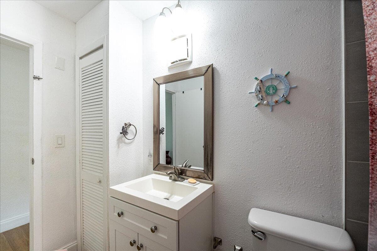 300 SW Prima Vista Boulevard, Port St. Lucie, FL 34983 — photo 9 of 21
