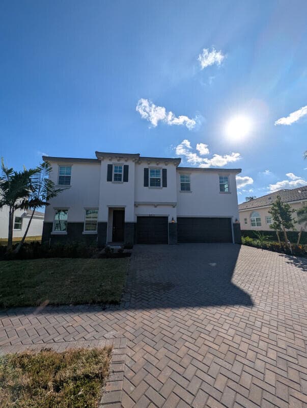 Single Family Residence in Boynton Beach — photo 1 of 23