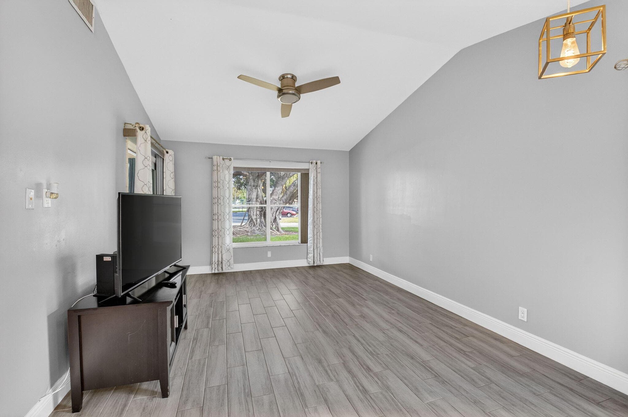 28 Via De Casas Norte 28, Boynton Beach, FL 33426 — photo 12 of 48