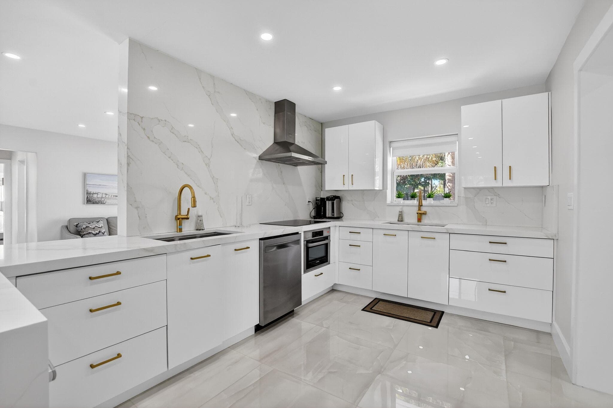3751 NE 5th Avenue, Boca Raton, FL 33431 — photo 5 of 14