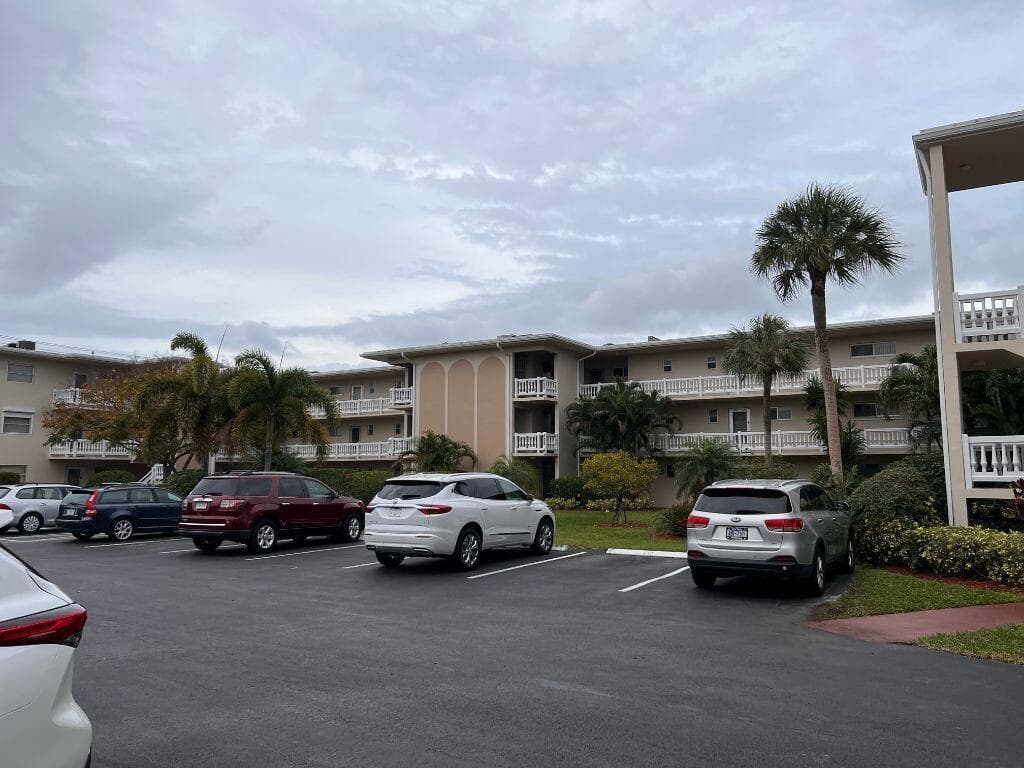 2811 S Garden Drive 207, Lake Worth, FL 33461 — photo 1 of 25
