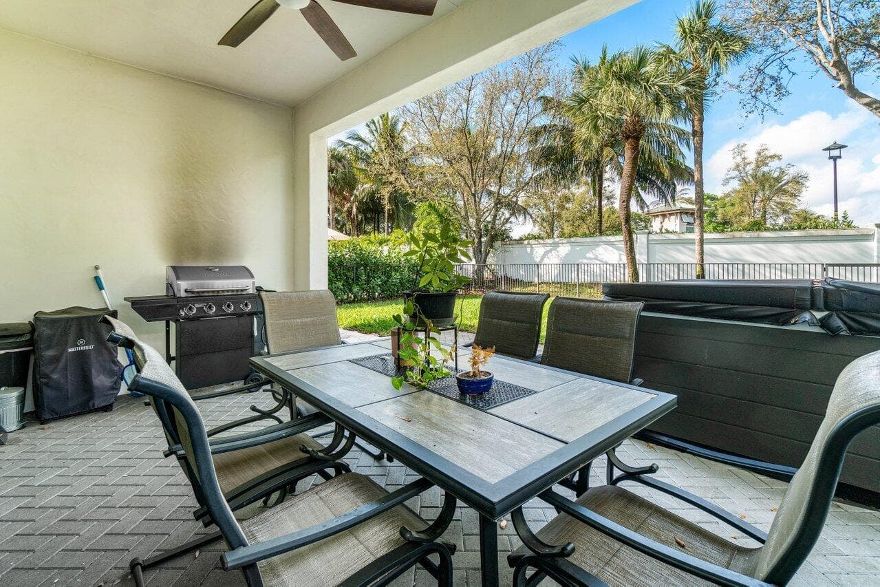 2928 Gin Berry Way, West Palm Beach, FL 33401 — photo 22 of 34