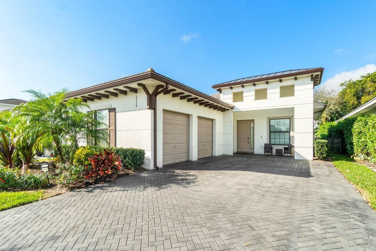 2928 Gin Berry Way, West Palm Beach, FL 33401 — photo 1 of 34