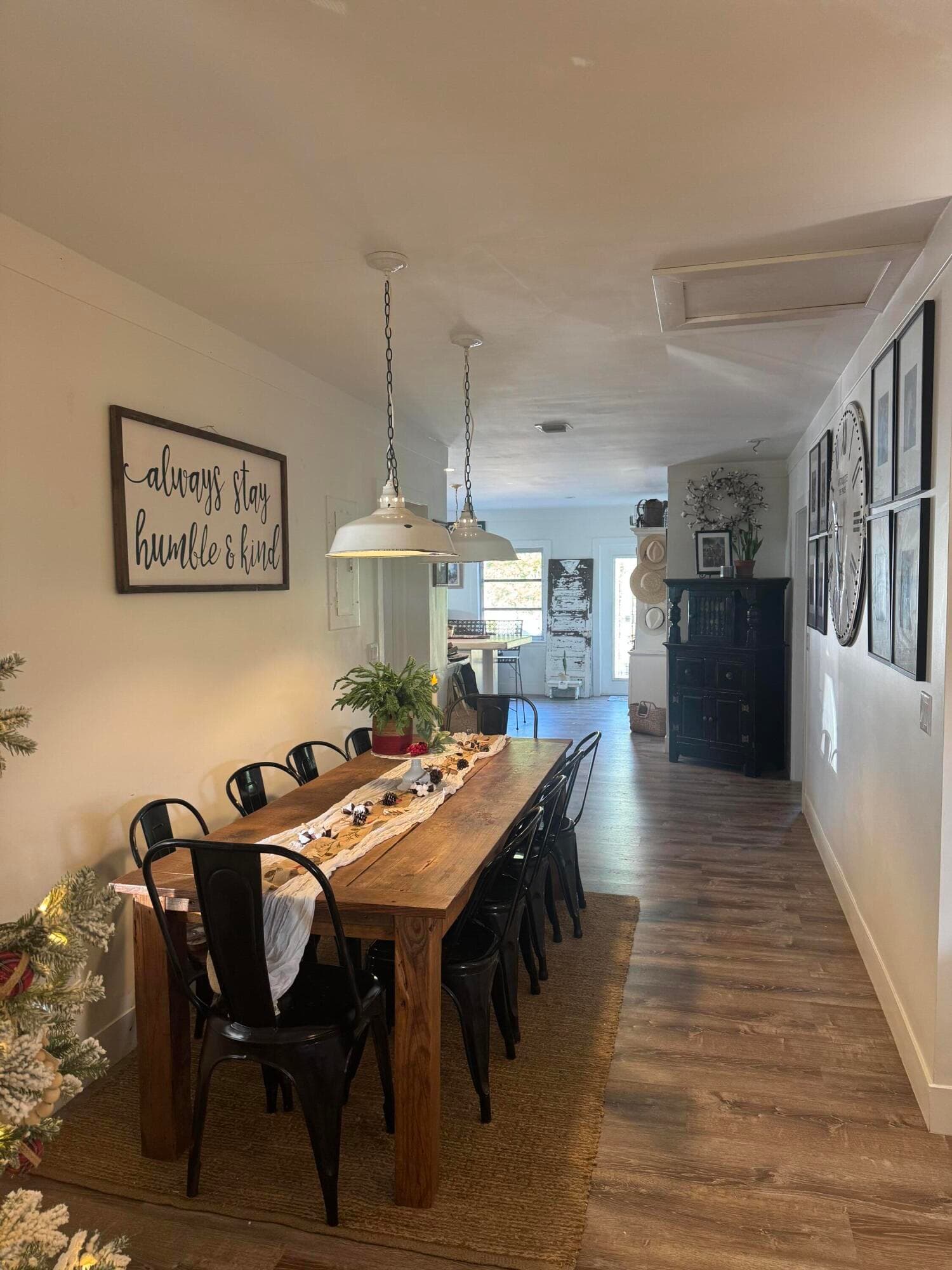 8933 SE Ceres Street, Hobe Sound, FL 33455 — photo 4 of 5