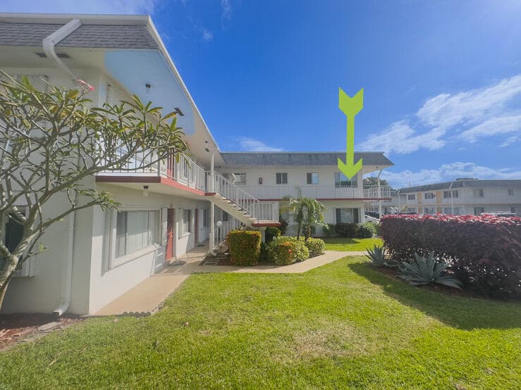3362 Cynthia Lane 203, Lake Worth Beach, FL 33461 — photo 1 of 22