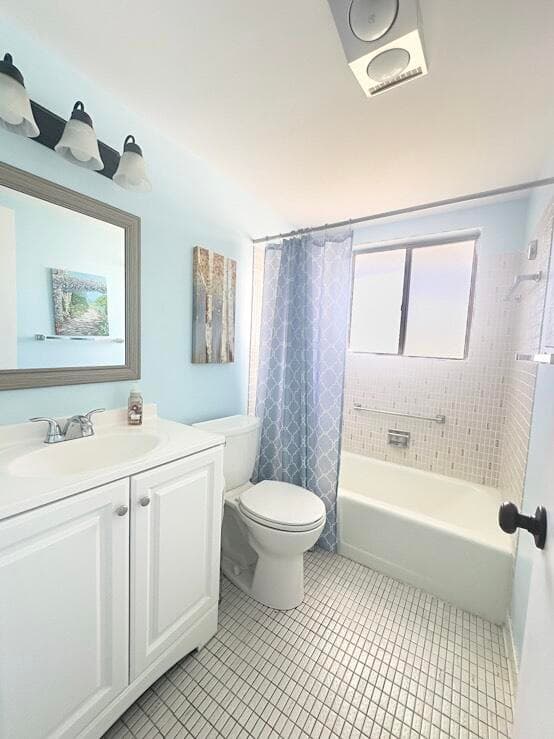 3362 Cynthia Lane 203, Lake Worth Beach, FL 33461 — photo 5 of 22