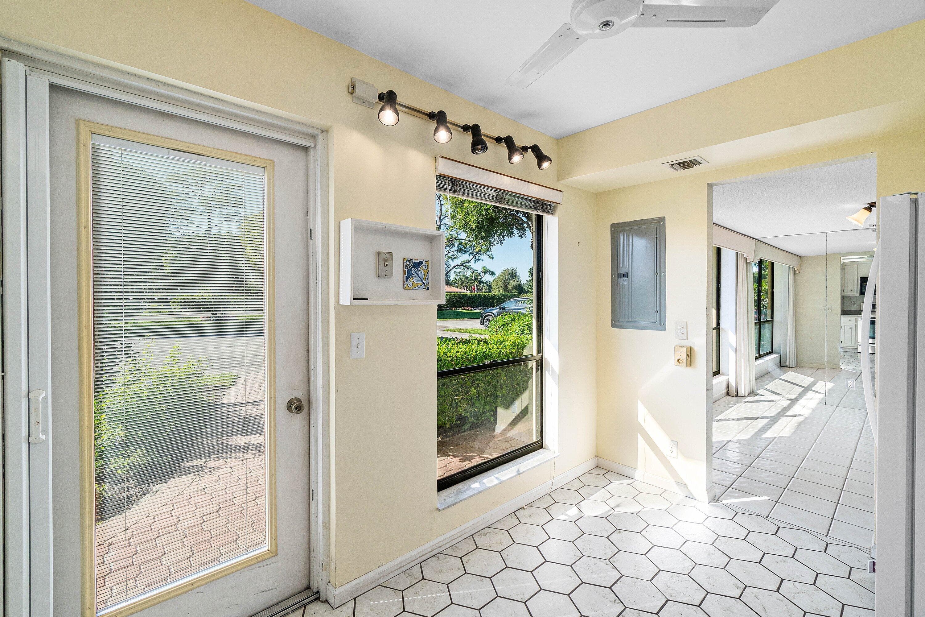 4663 Kittiwake Court Kingfisher N, Boynton Beach, FL 33436 — photo 5 of 49