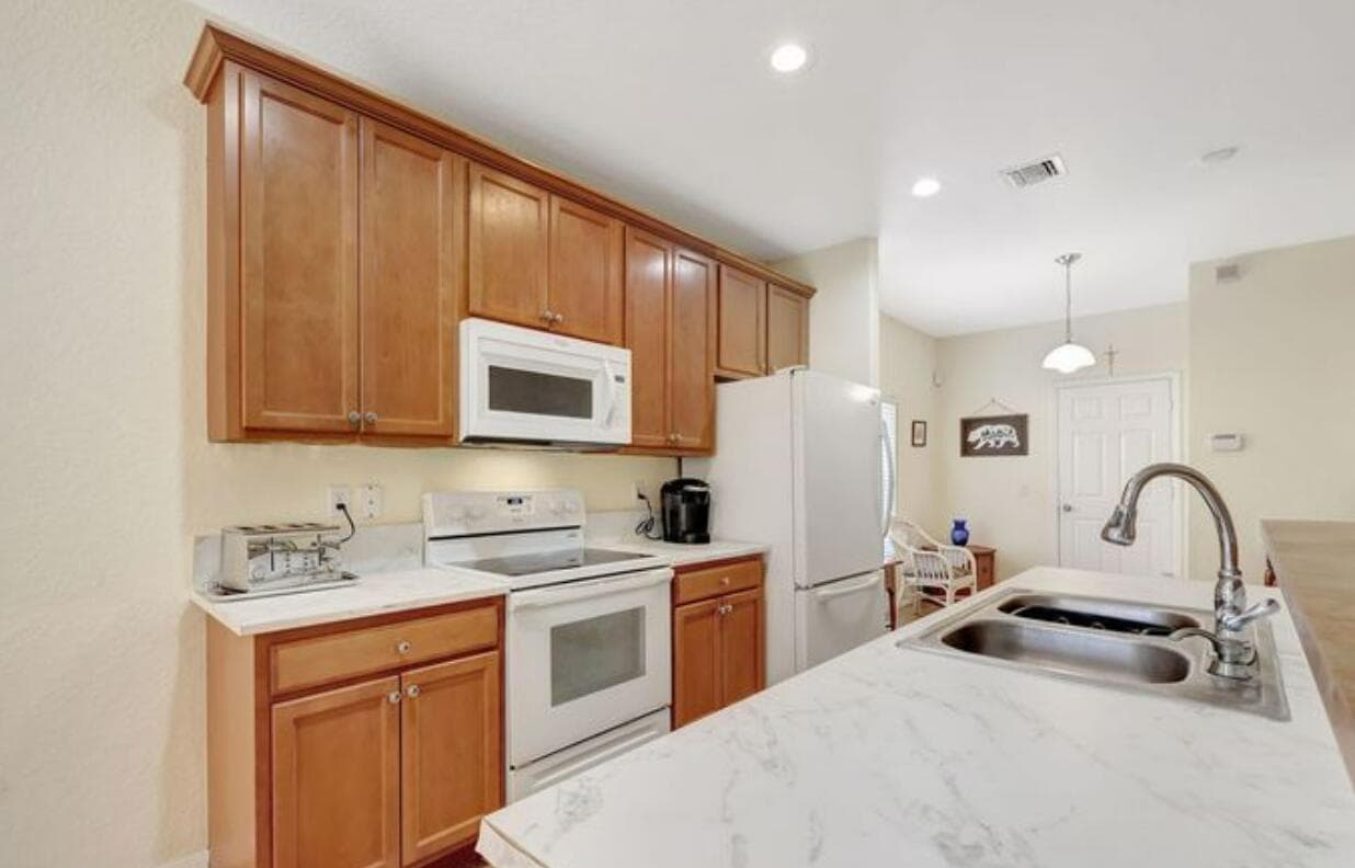 9322 Treasure Coast Street, Fort Pierce, FL 34945 — photo 9 of 15