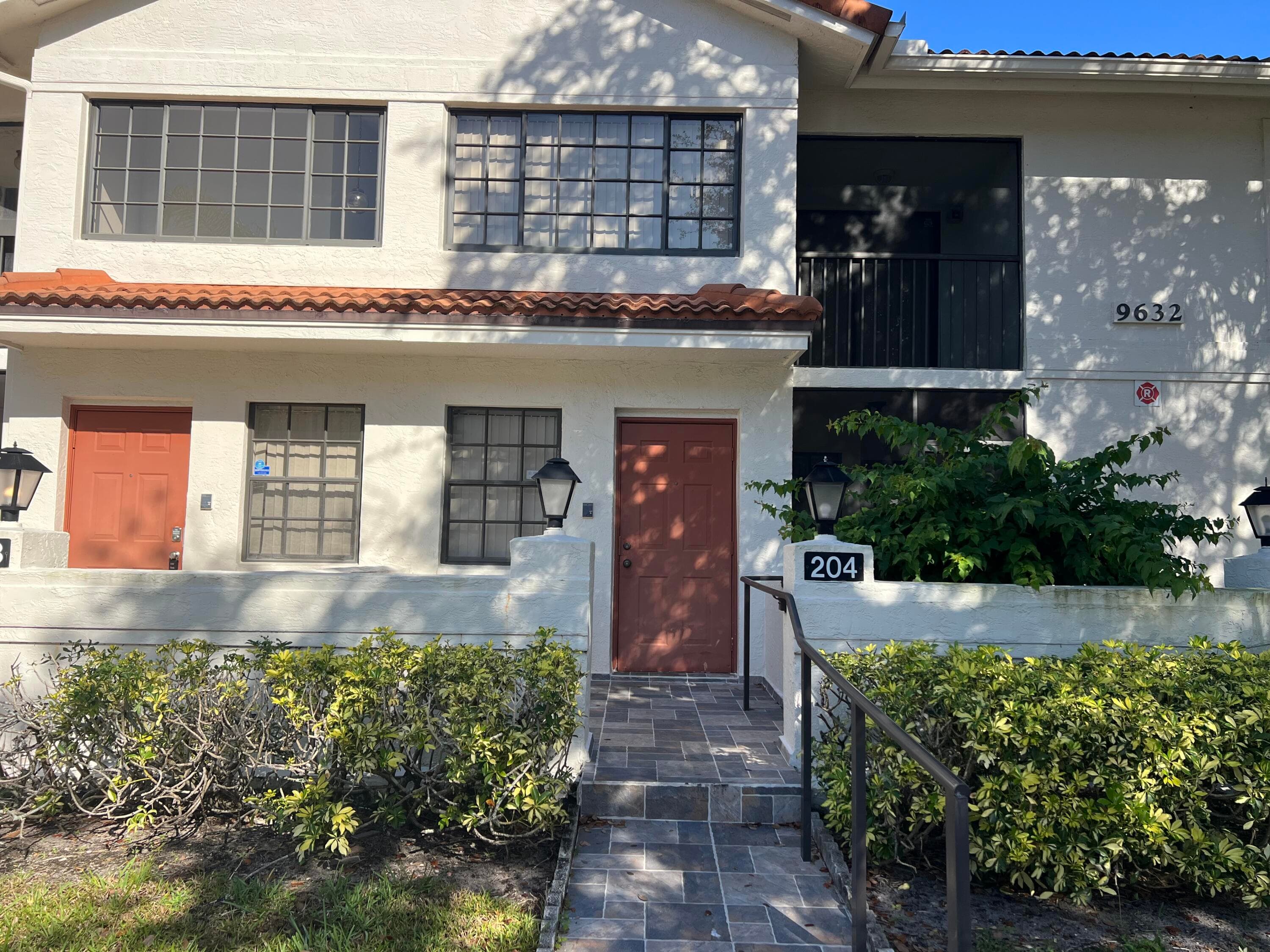 9632 Sills Drive E 204, Boynton Beach, FL 33437 — photo 1 of 22