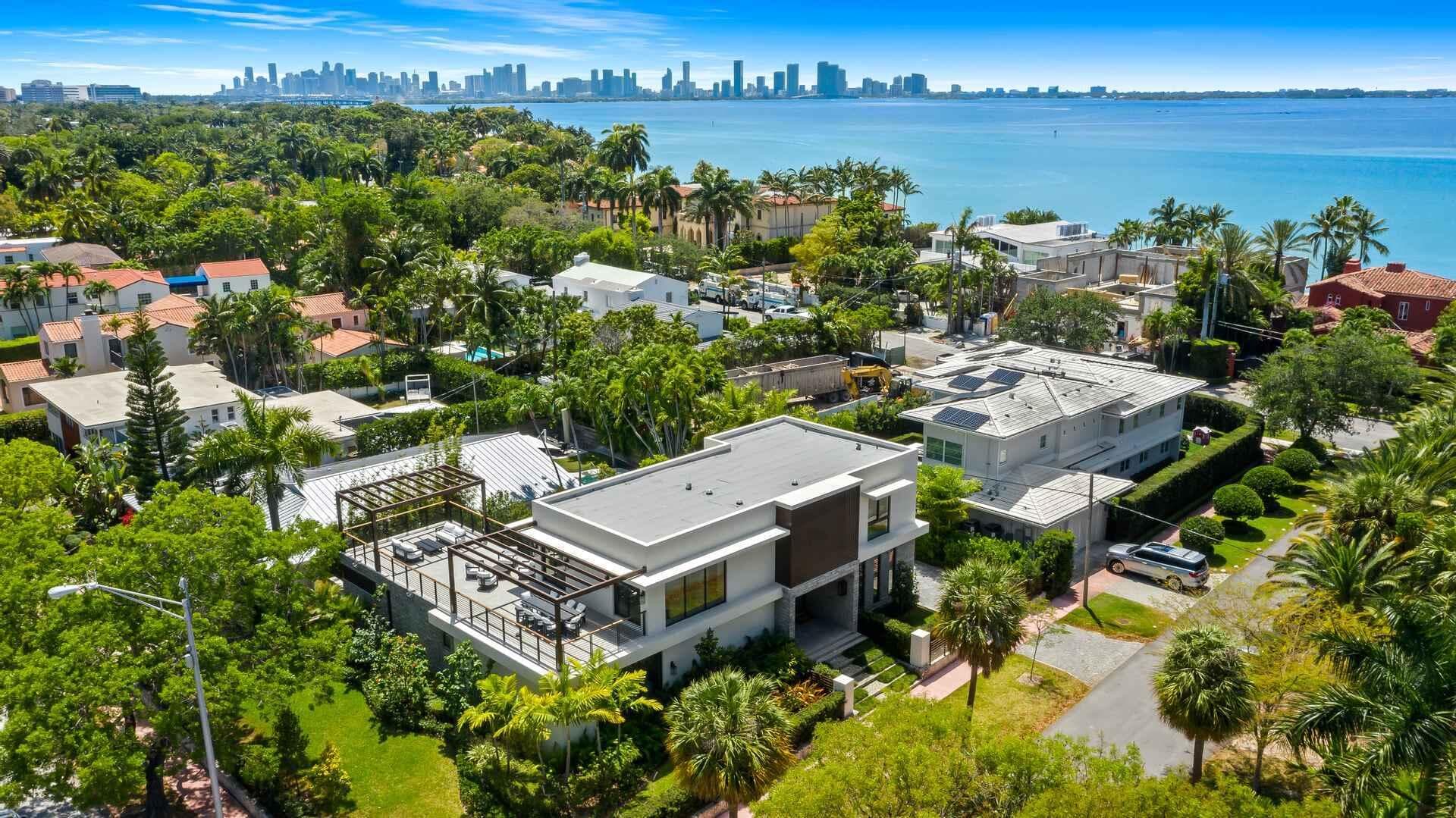 5288 Alton Road, Miami Beach, FL 33140 — photo 7 of 33