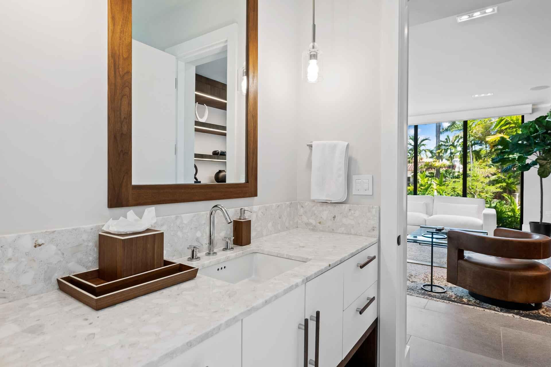5288 Alton Road, Miami Beach, FL 33140 — photo 12 of 33