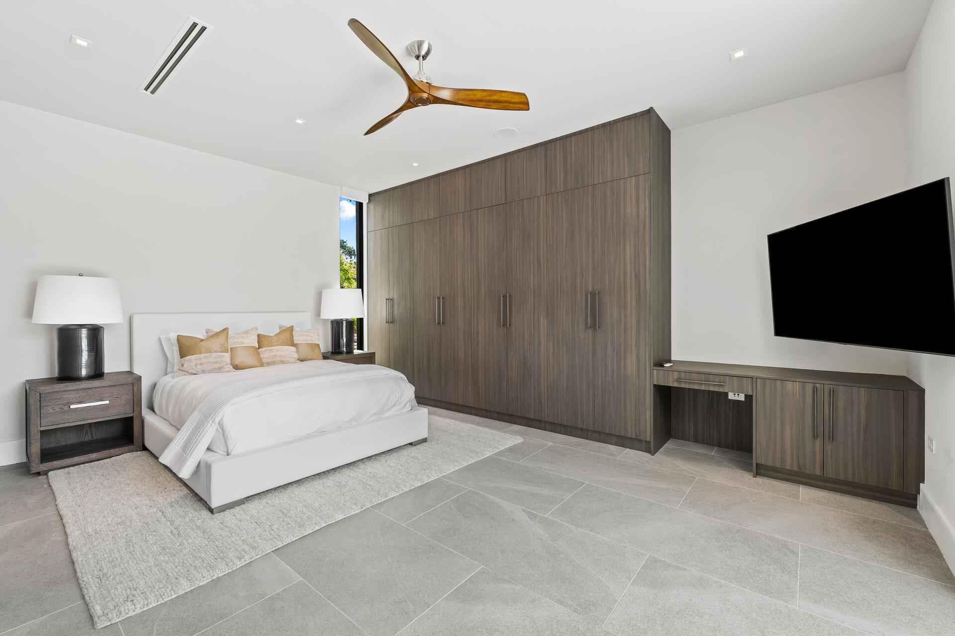5288 Alton Road, Miami Beach, FL 33140 — photo 14 of 33
