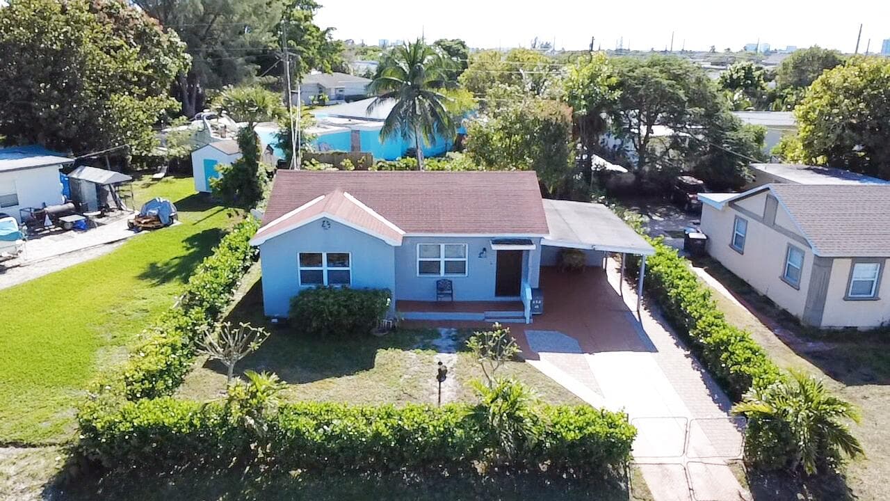 930 43rd Street, West Palm Beach, FL 33407 — photo 28 of 34