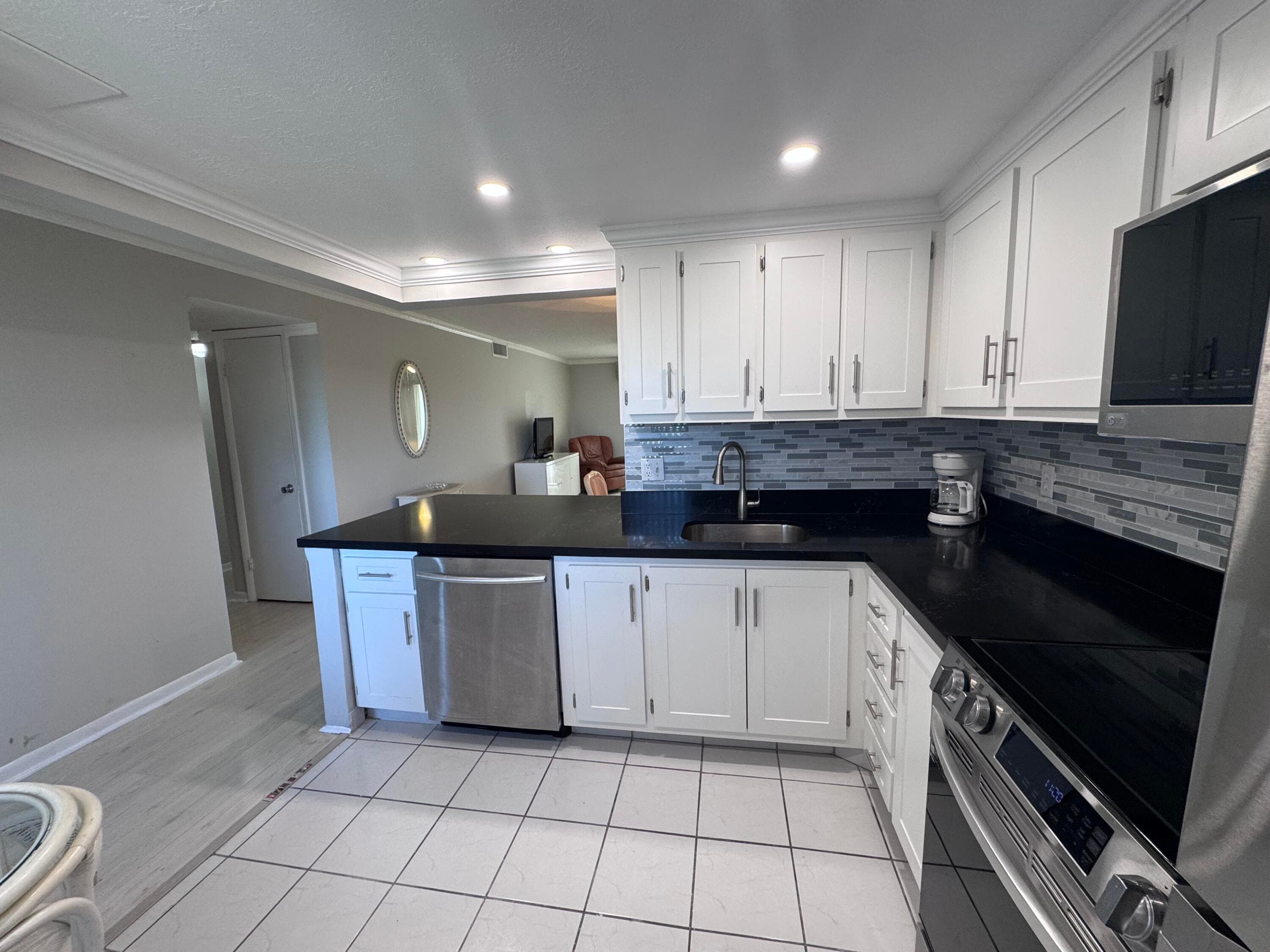300 NE 26th Avenue 4030, Boynton Beach, FL 33435 — photo 5 of 27