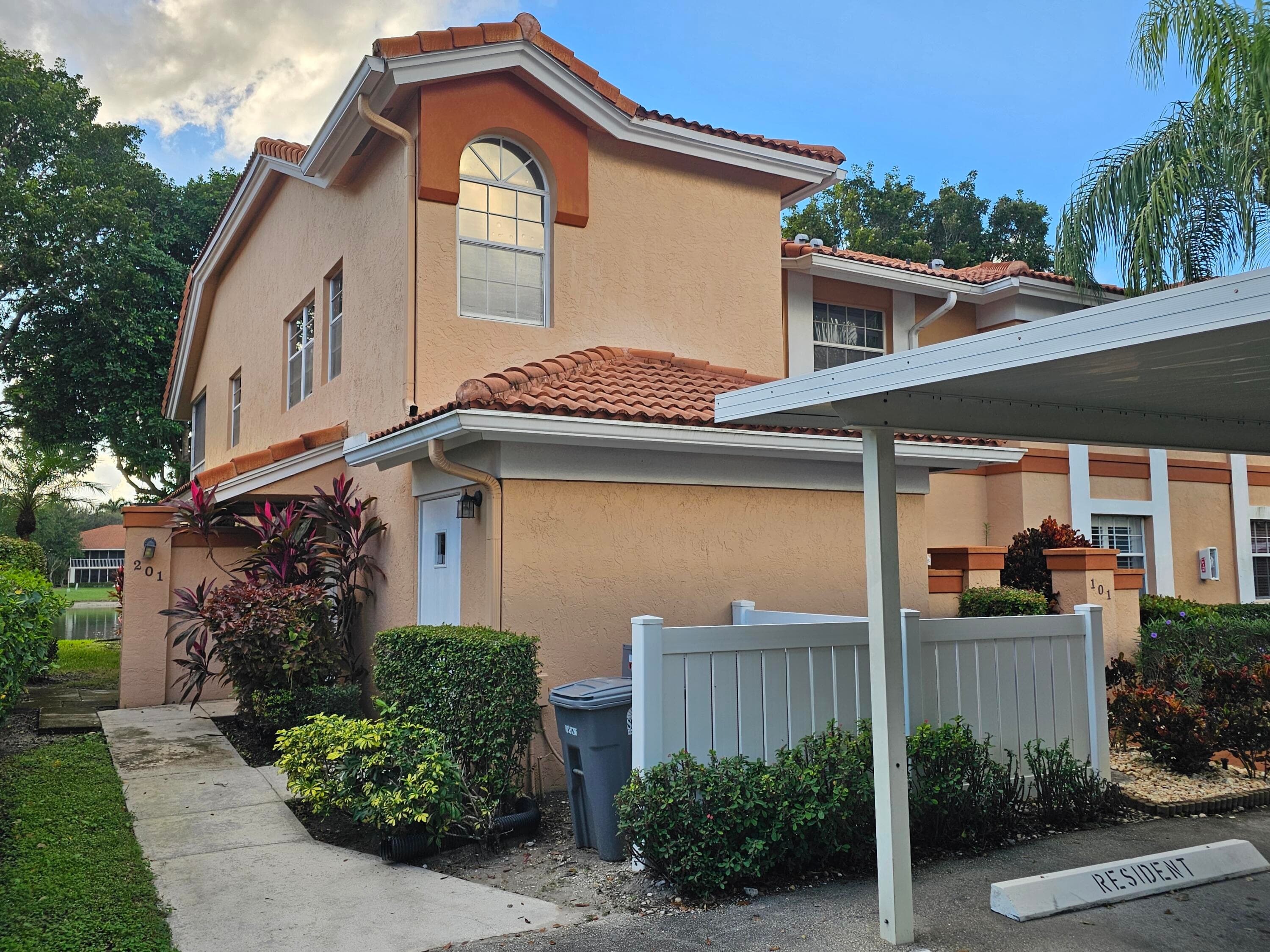 9637 Shadybrook Drive 201, Boynton Beach, FL 33437 — photo 1 of 24