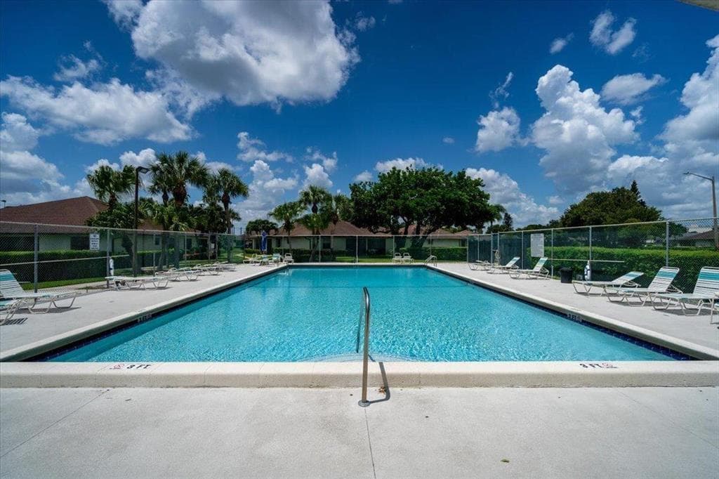 1451 Captains Walk 27a, Fort Pierce, FL 34950 — photo 3 of 3