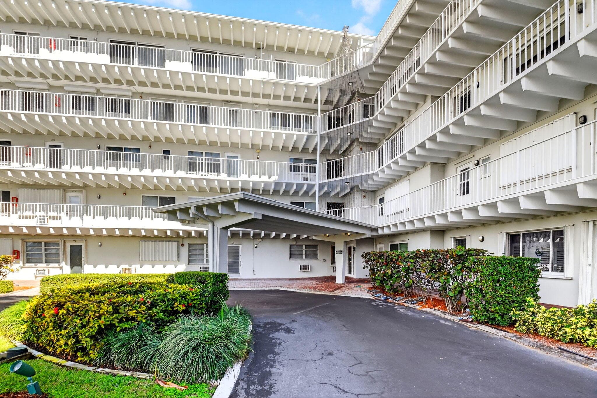 3500 S Ocean Boulevard 401, South Palm Beach, FL 33480 — photo 27 of 43