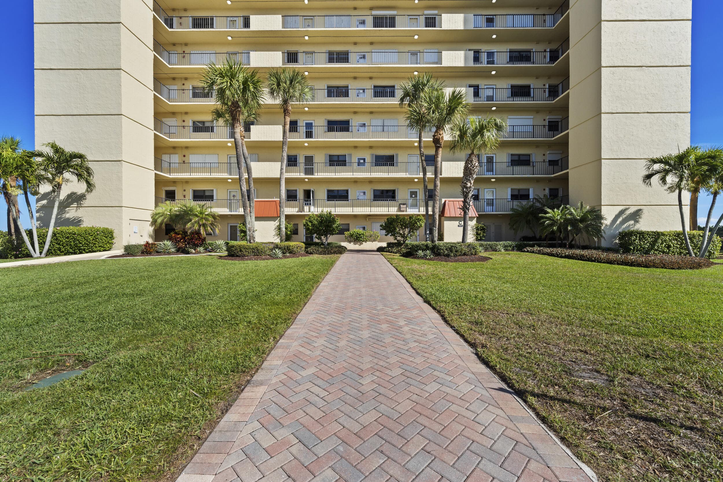 7420 S Ocean Drive 113, Jensen Beach, FL 34957 — photo 2 of 51