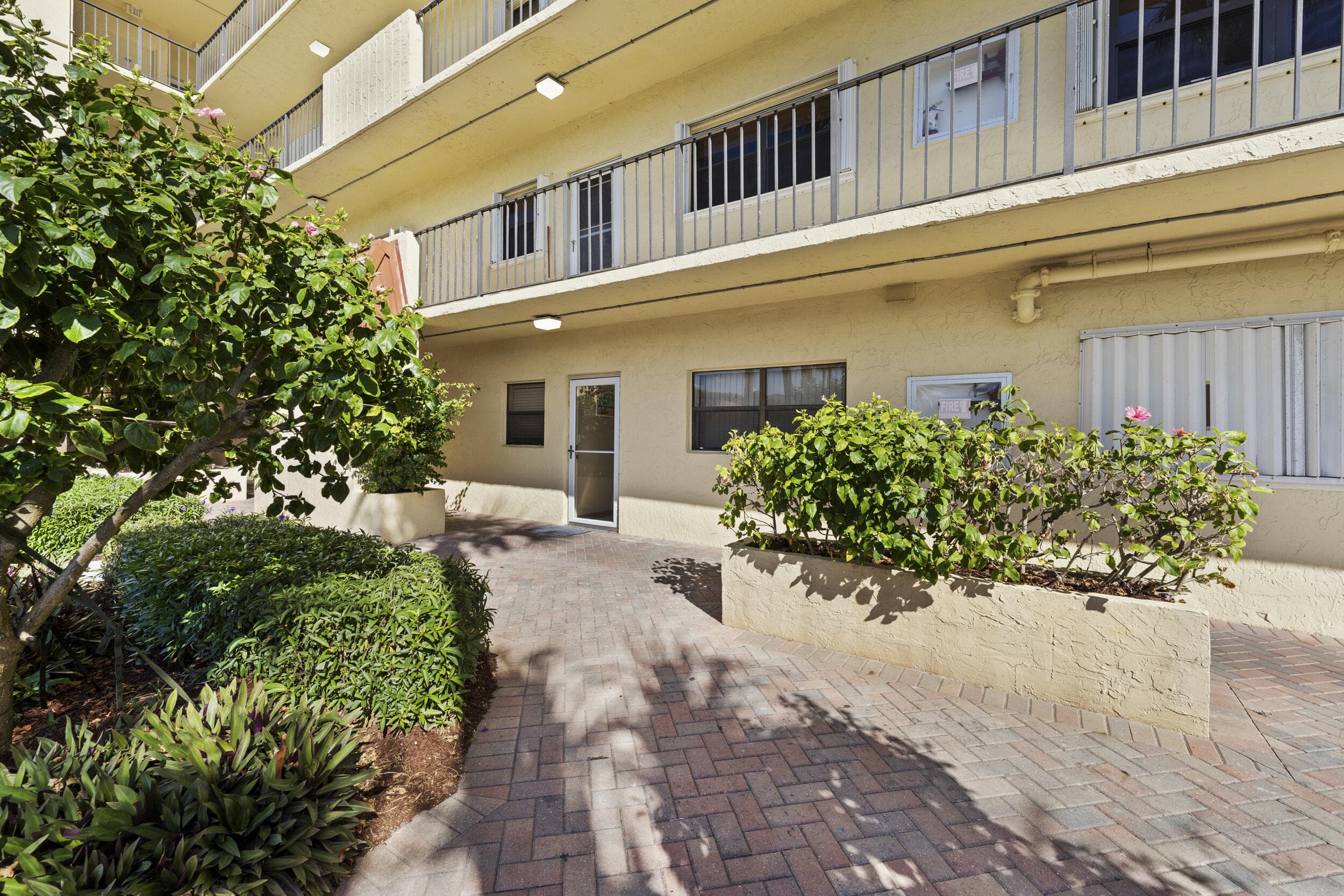 7420 S Ocean Drive 113, Jensen Beach, FL 34957 — photo 5 of 51