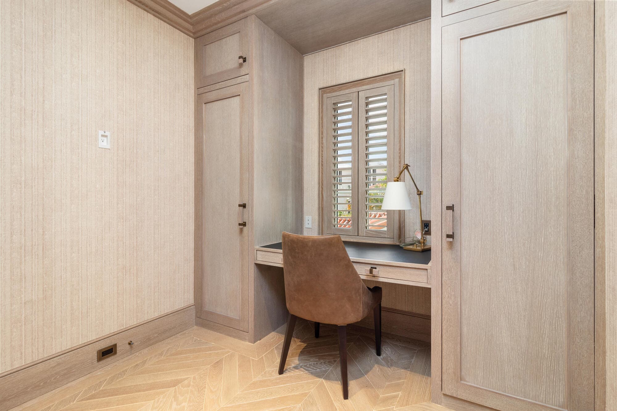 236 Phipps Plaza 201, Palm Beach, FL 33480 — photo 13 of 22