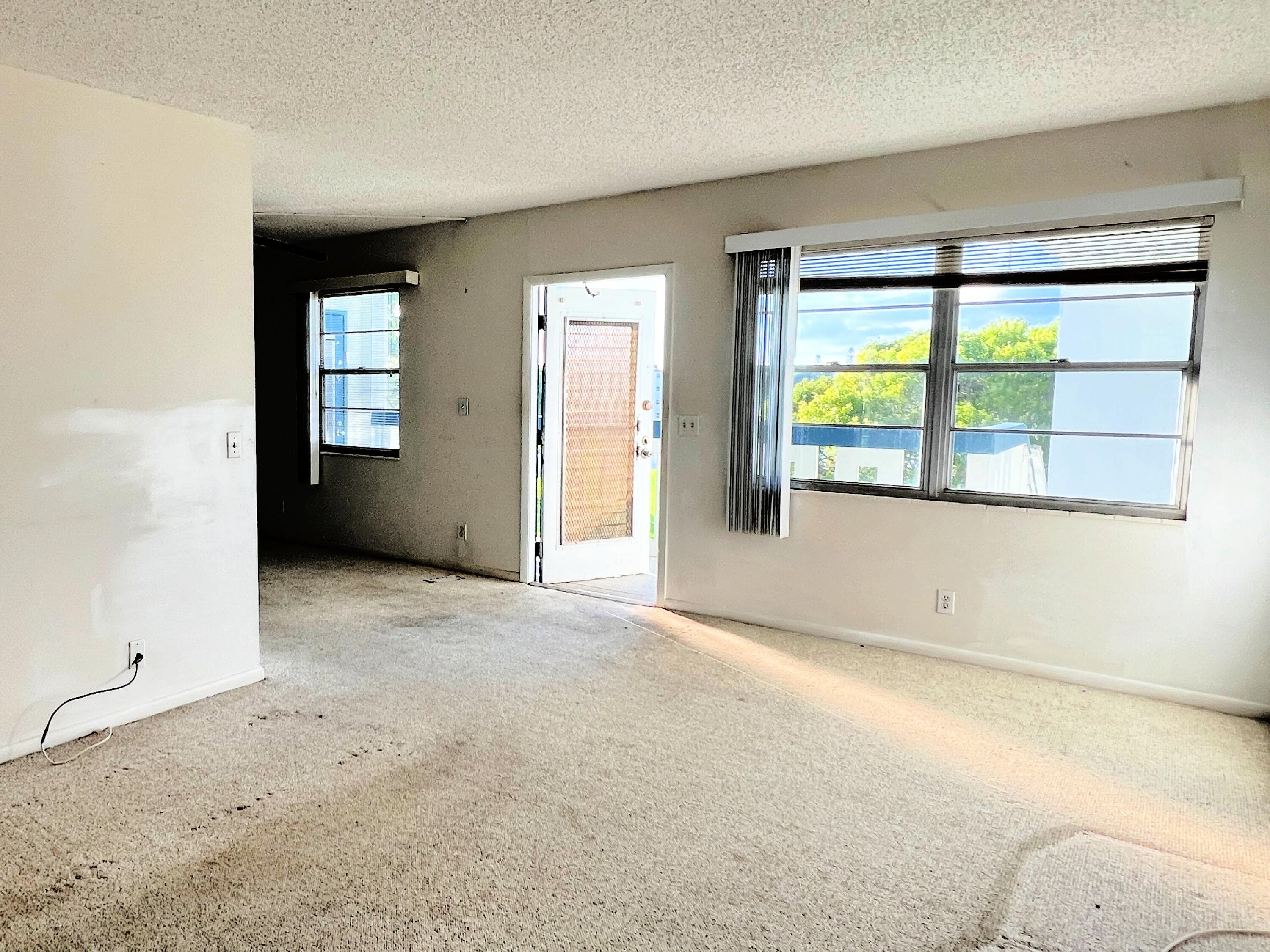 4040 Lincoln C 4040, Boca Raton, FL 33434 — photo 2 of 11