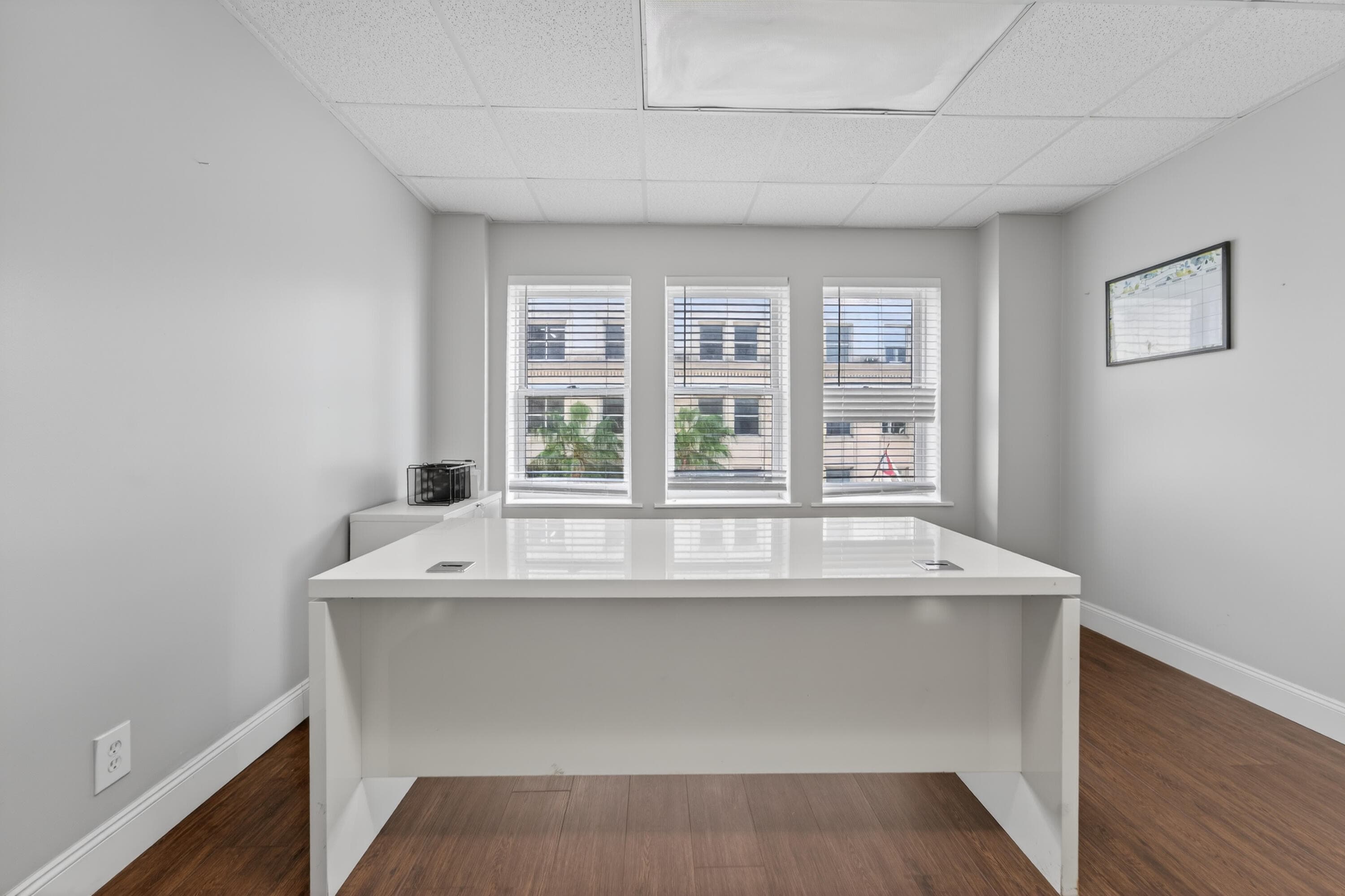 120 S Olive Avenue 303, West Palm Beach, FL 33401 — photo 11 of 28
