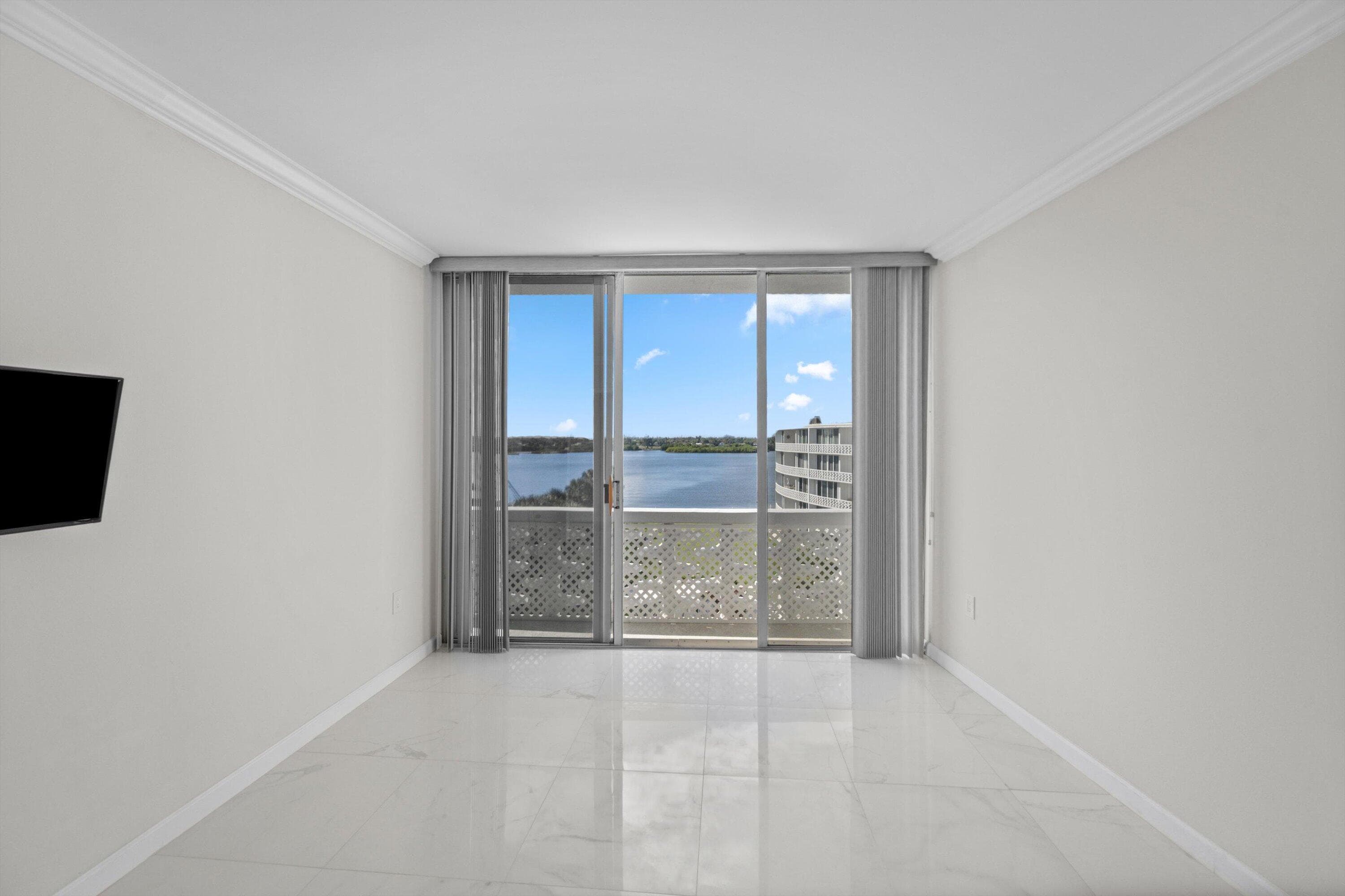 2760 S Ocean Boulevard 517, Palm Beach, FL 33480 — photo 11 of 32