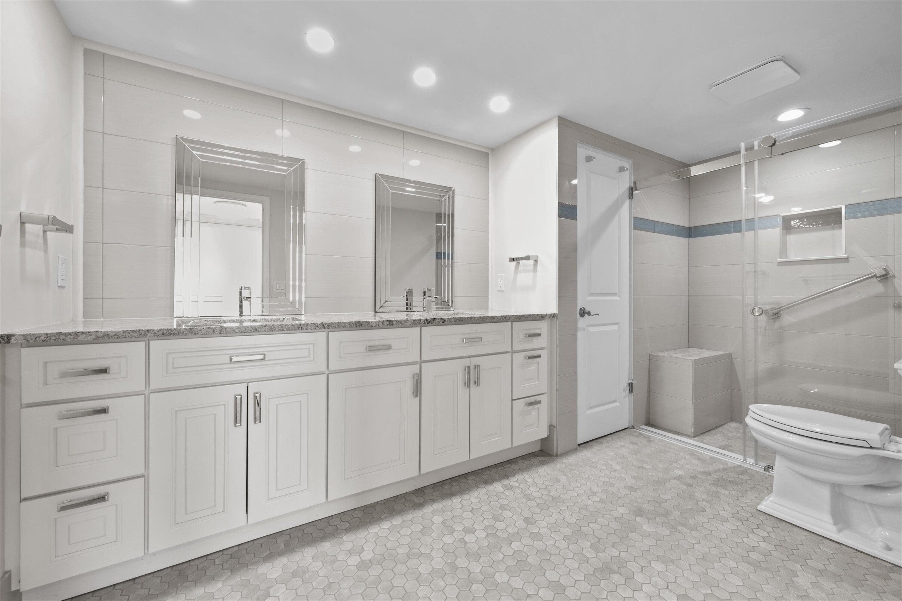 2760 S Ocean Boulevard 517, Palm Beach, FL 33480 — photo 8 of 32