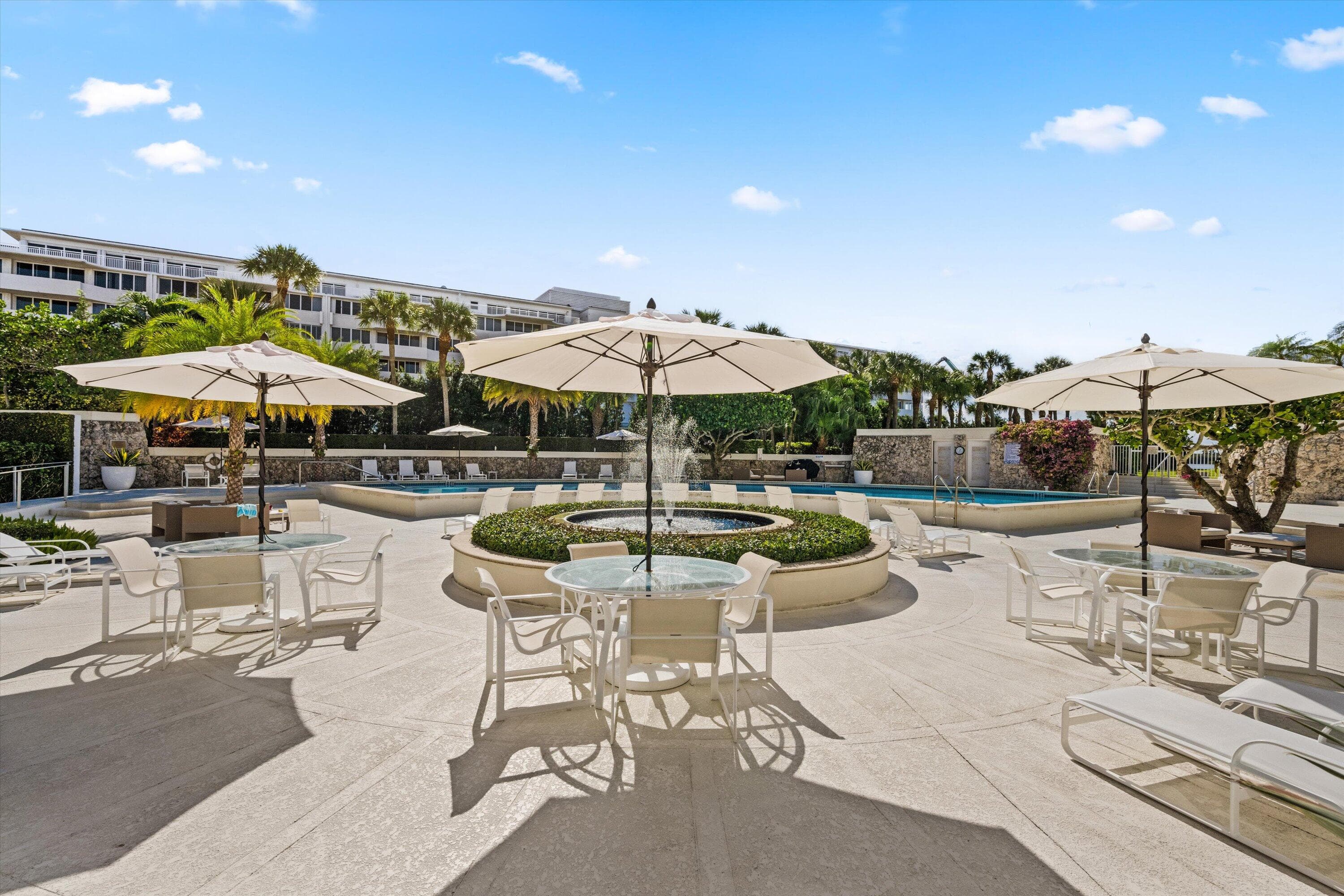 2760 S Ocean Boulevard 517, Palm Beach, FL 33480 — photo 21 of 32