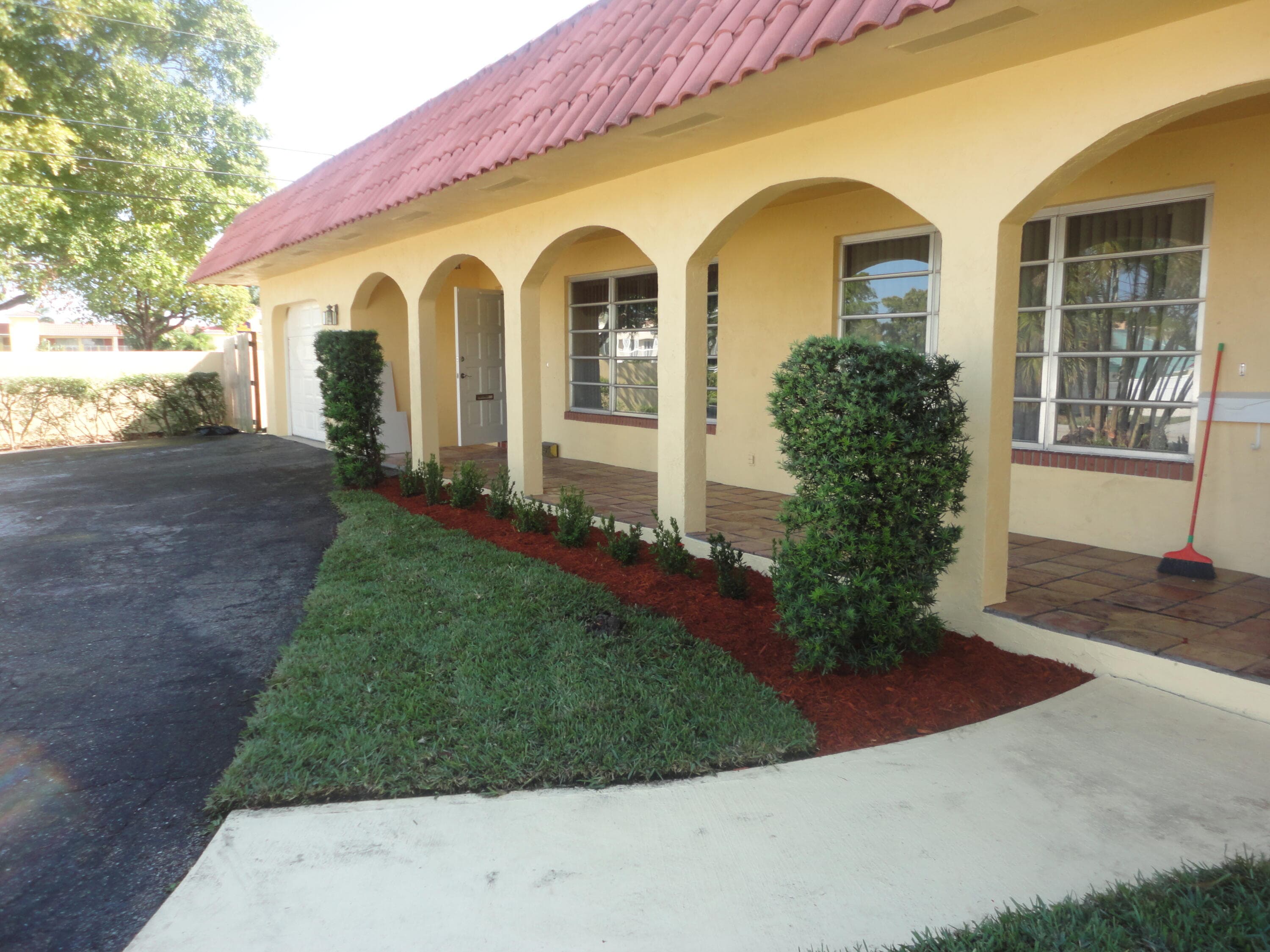 500 NE 28th Street, Boca Raton, FL 33431 — photo 2 of 10