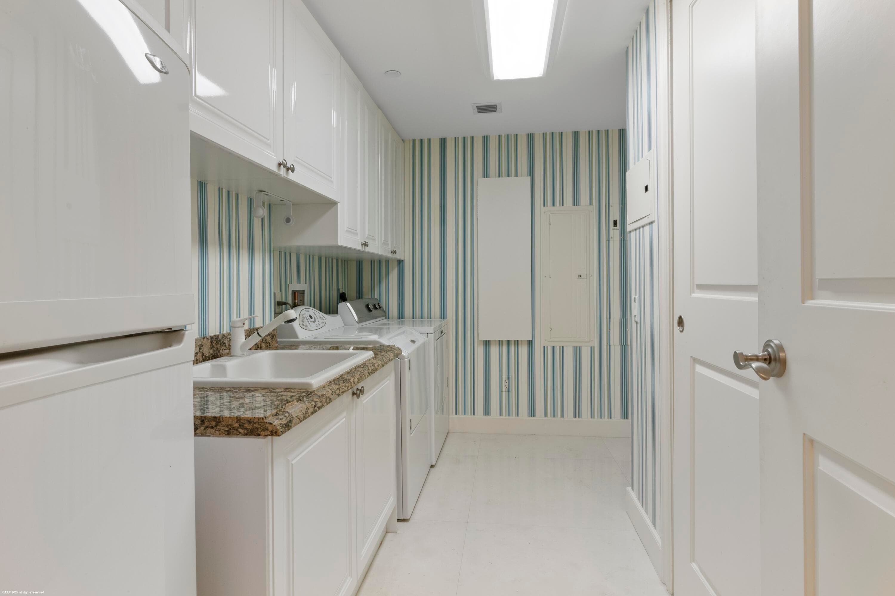 2700 N Ocean Drive 1803 A, Singer Island, FL 33404 — photo 48 of 121