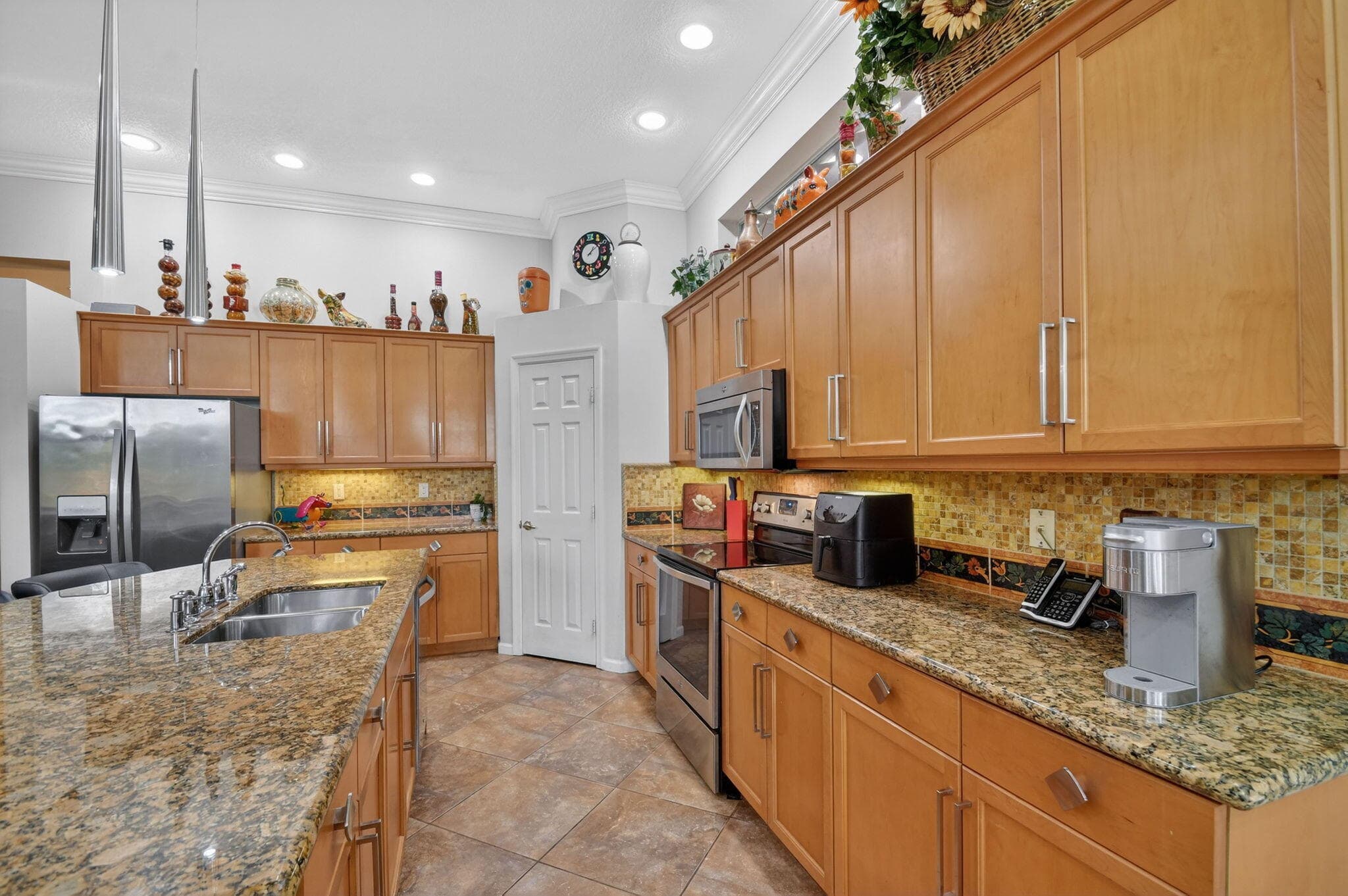 9842 Via Elegante, Wellington, FL 33411 — photo 20 of 59