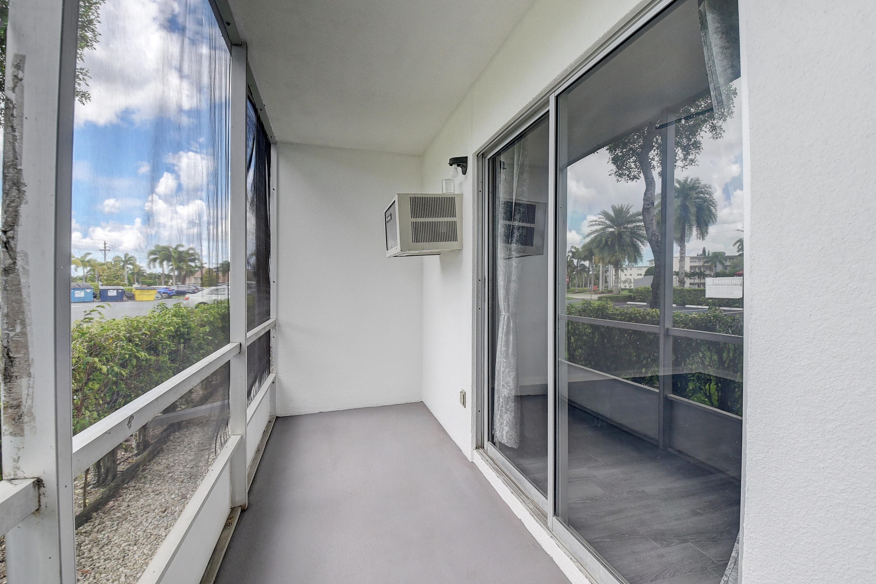 49 Suffolk B 49, Boca Raton, FL 33434 — photo 15 of 47