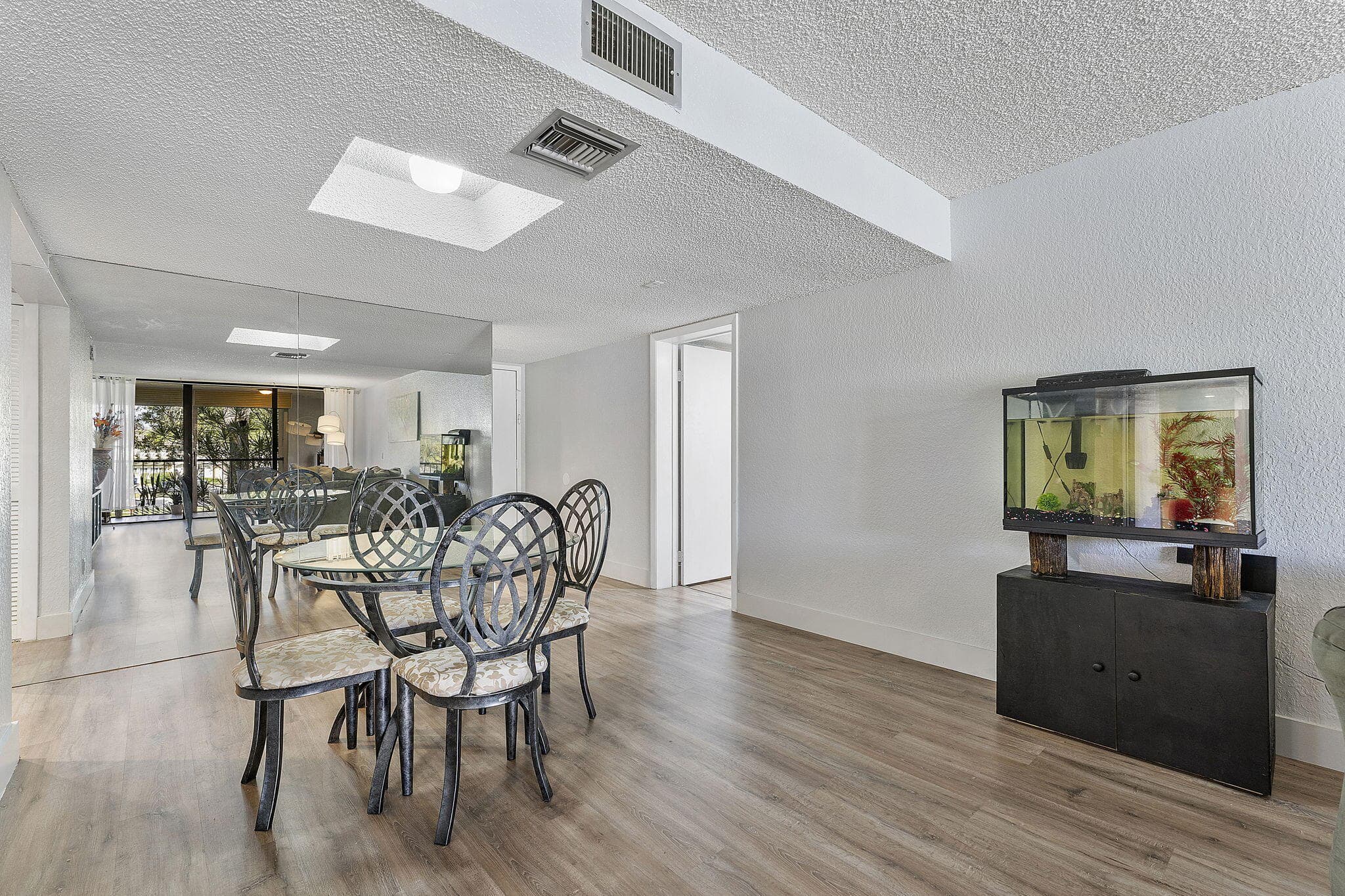 16475 Golf Club Road 207, Weston, FL 33326 — photo 5 of 32