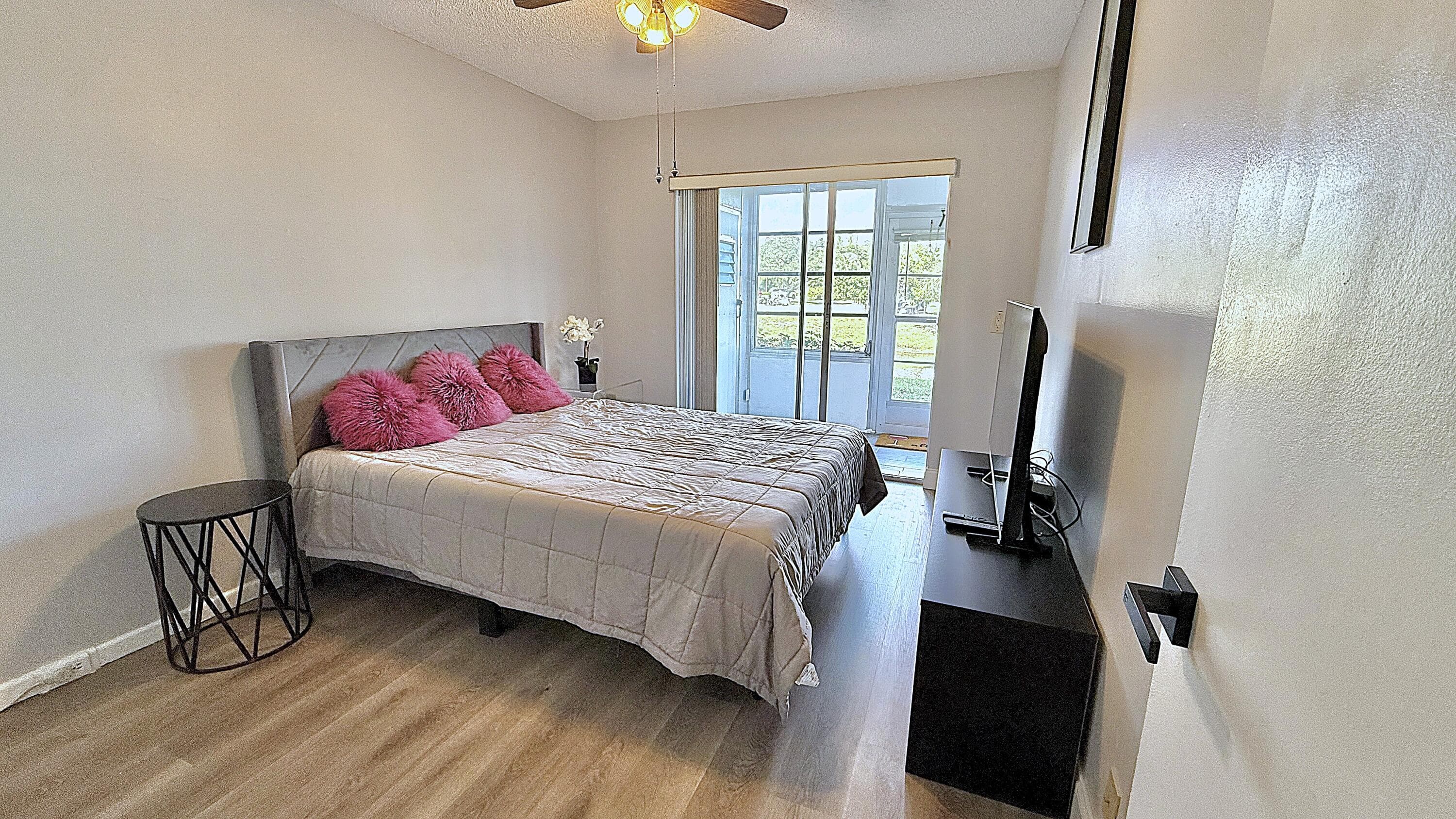 81 Markham E, Deerfield Beach, FL 33442 — photo 31 of 66
