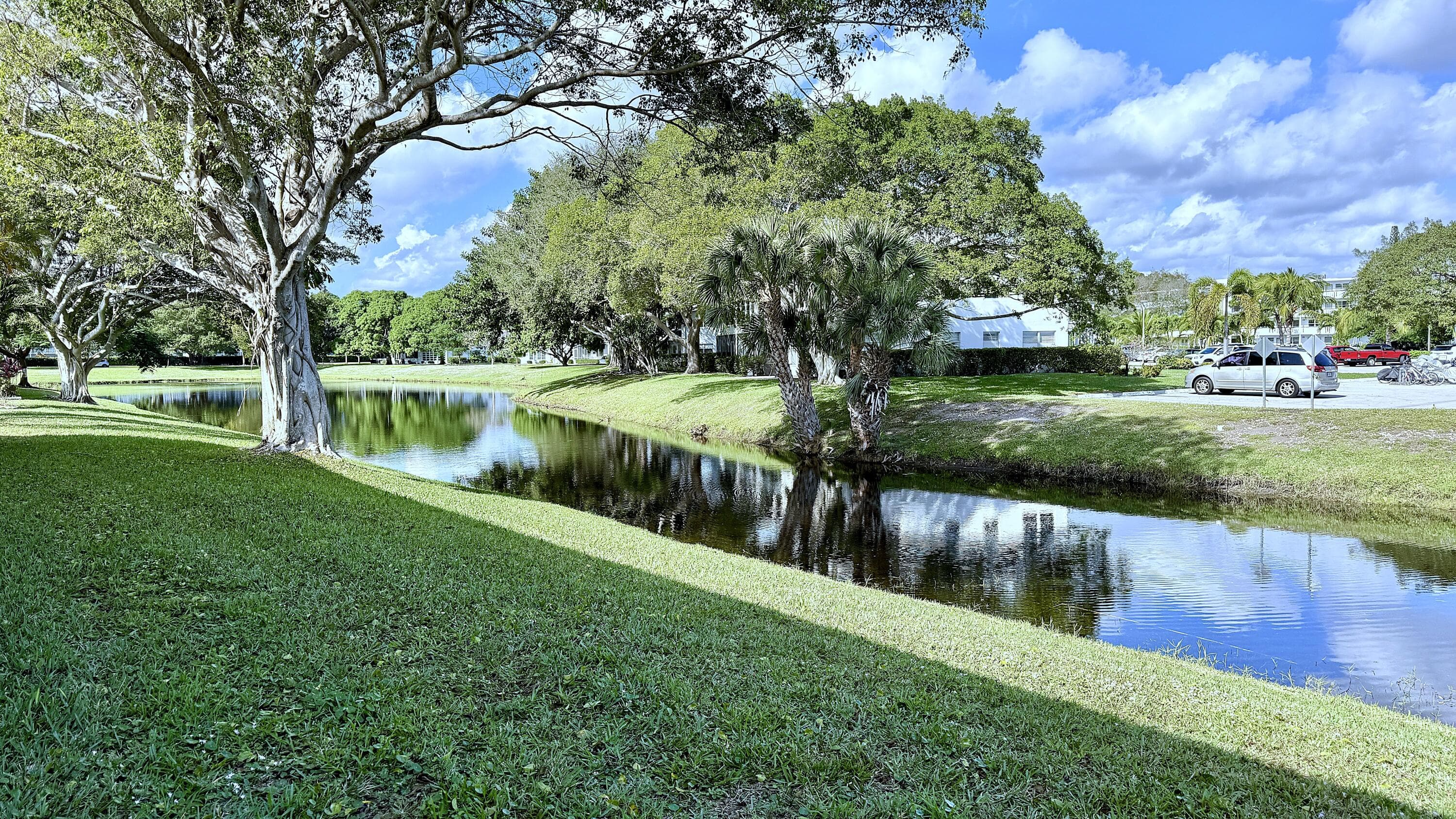 81 Markham E, Deerfield Beach, FL 33442 — photo 42 of 66