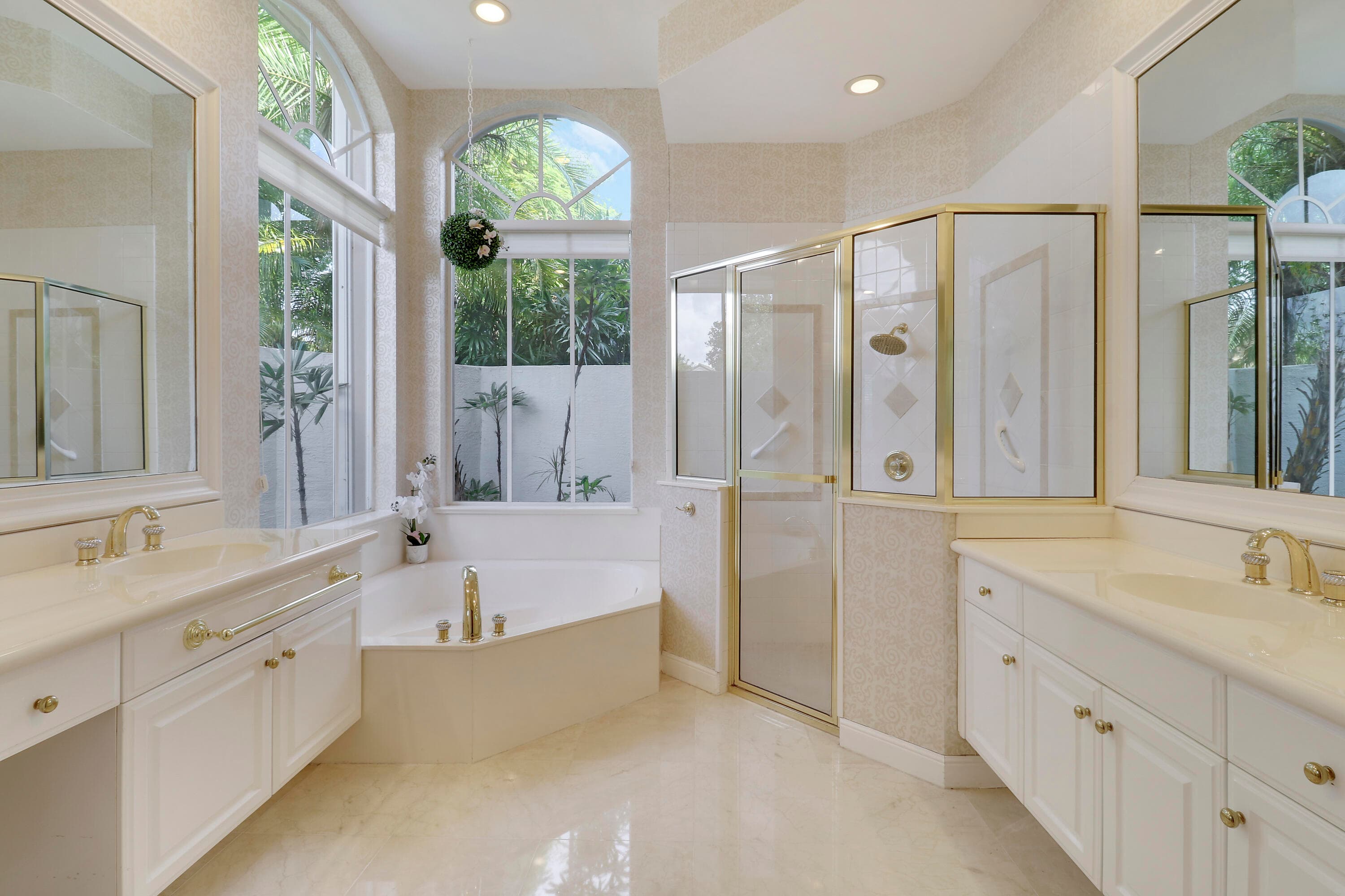 8216 Cypress Point Road, West Palm Beach, FL 33412 — photo 11 of 62