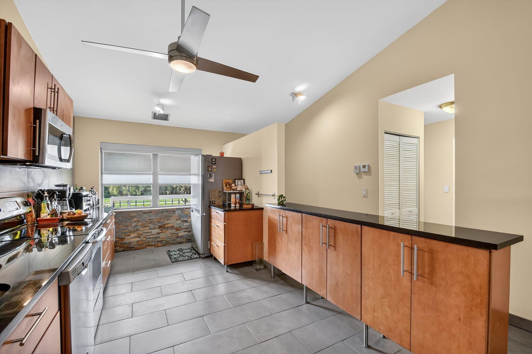 4900 Lucerne Lakes Boulevard 201, Lake Worth, FL 33467 — photo 19 of 56