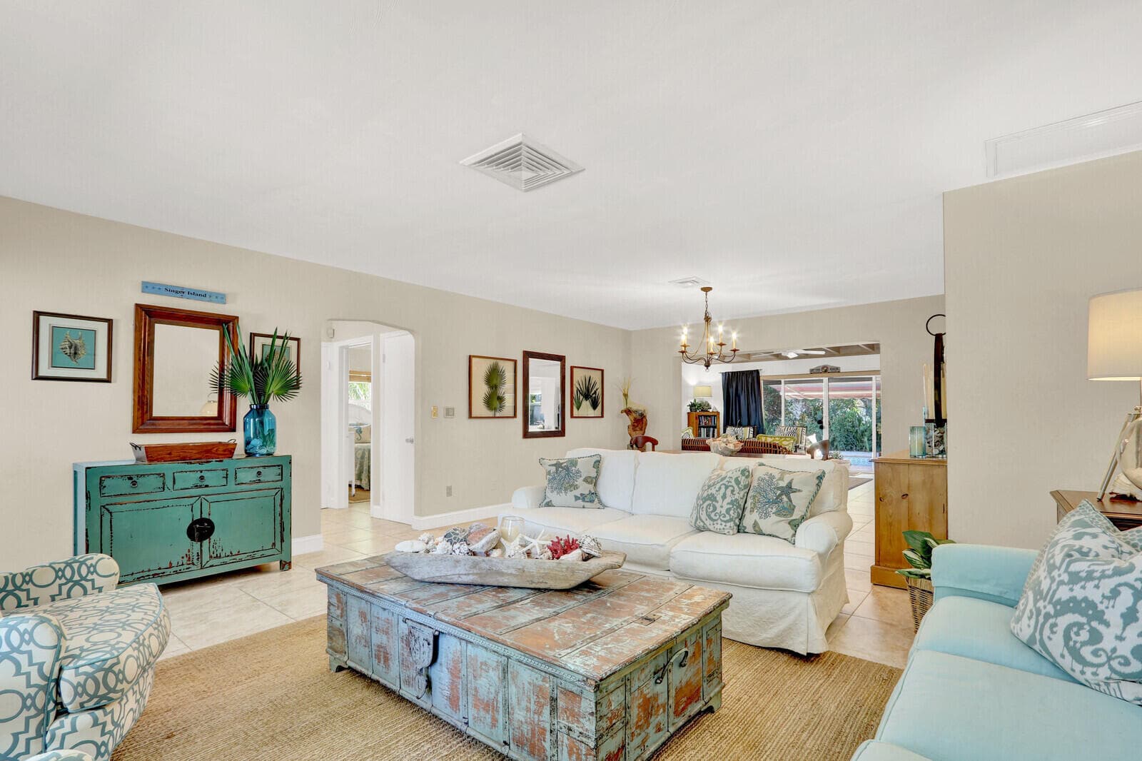324 Blossom Lane, Palm Beach Shores, FL 33404 — photo 5 of 27