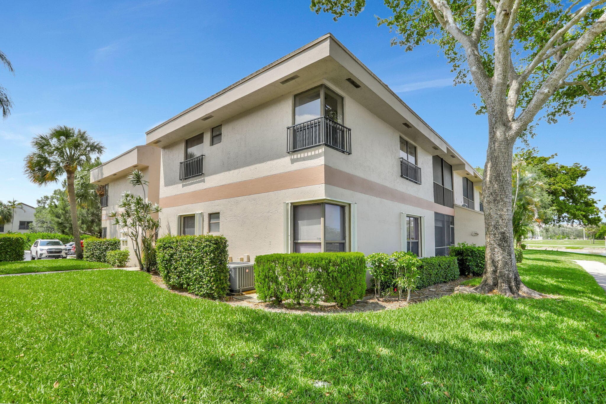 2850 Carambola Circle S 19121, Coconut Creek, FL 33066 — photo 44 of 48