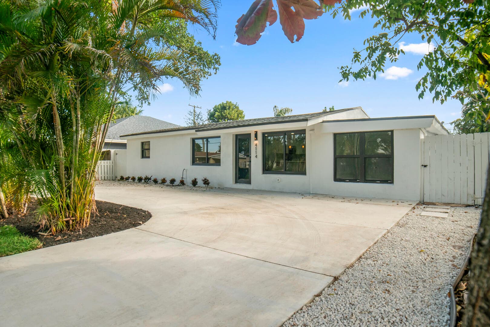 4114 SW 49th Court, Dania Beach, FL 33314 — photo 2 of 31