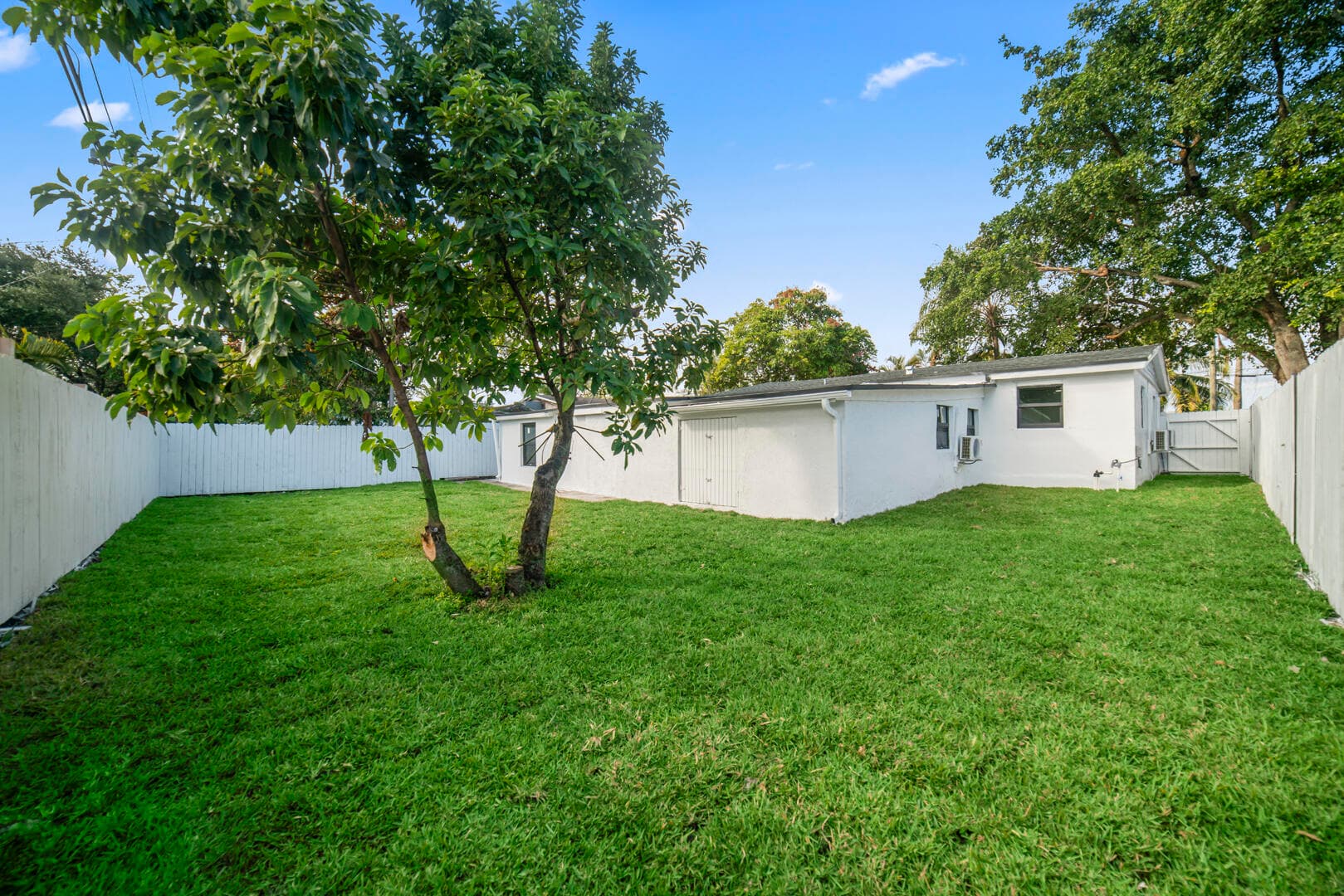 4114 SW 49th Court, Dania Beach, FL 33314 — photo 30 of 31