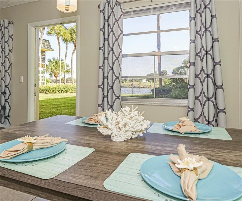 36 Vista Gardens Trail 103, Vero Beach, FL 32962 — photo 14 of 36
