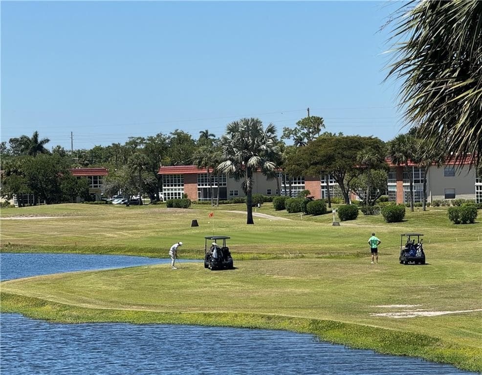 36 Vista Gardens Trail 103, Vero Beach, FL 32962 — photo 33 of 36