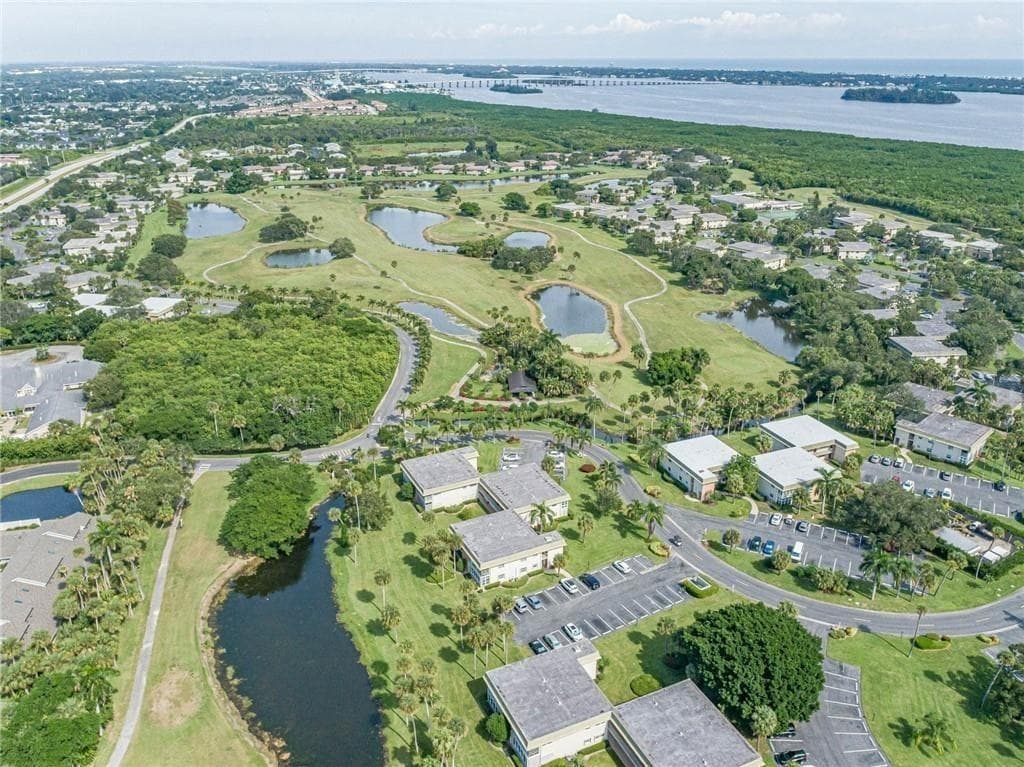 36 Vista Gardens Trail 103, Vero Beach, FL 32962 — photo 35 of 36