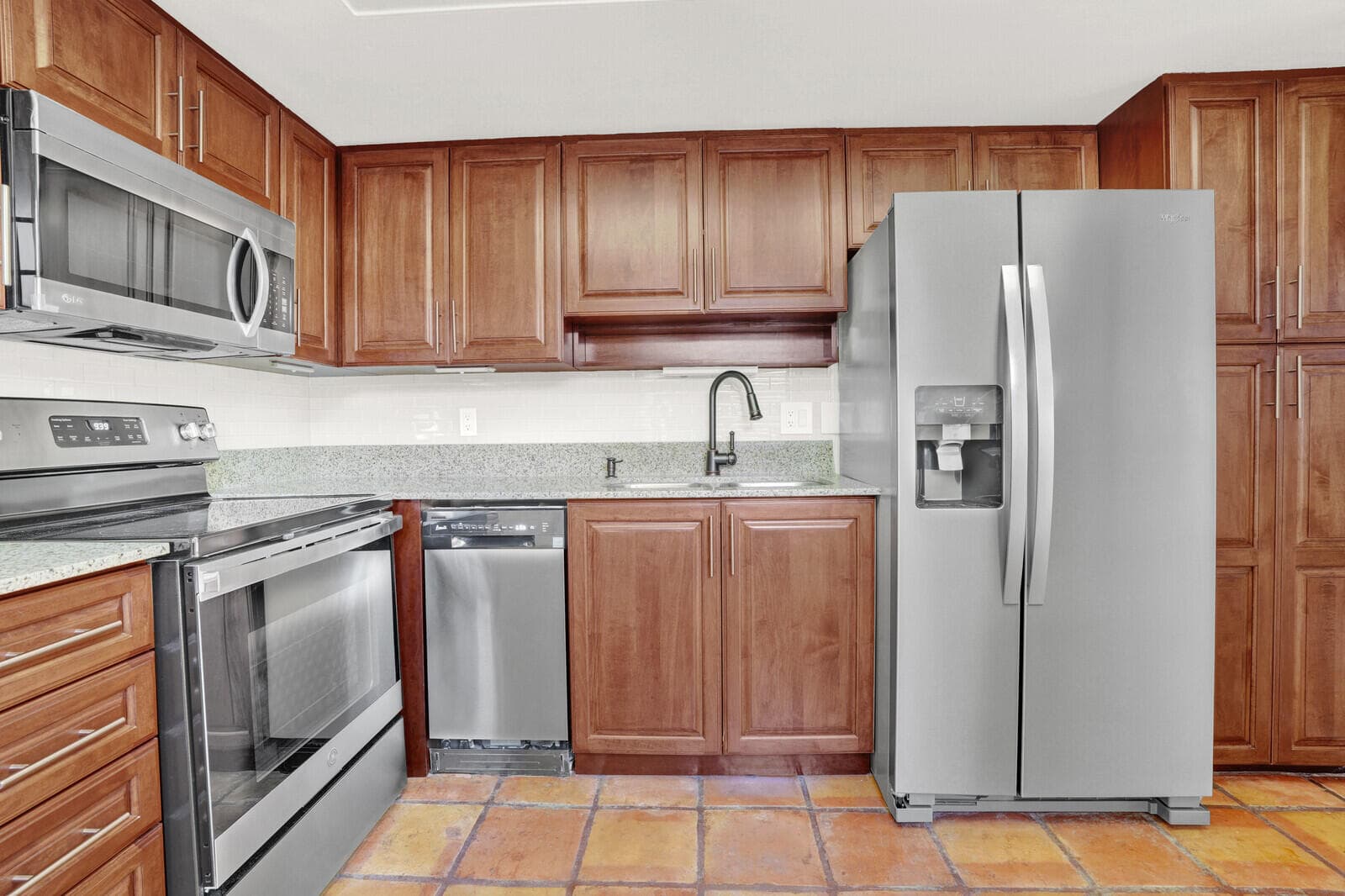 300 Inlet Way 2, Palm Beach Shores, FL 33404 — photo 7 of 25