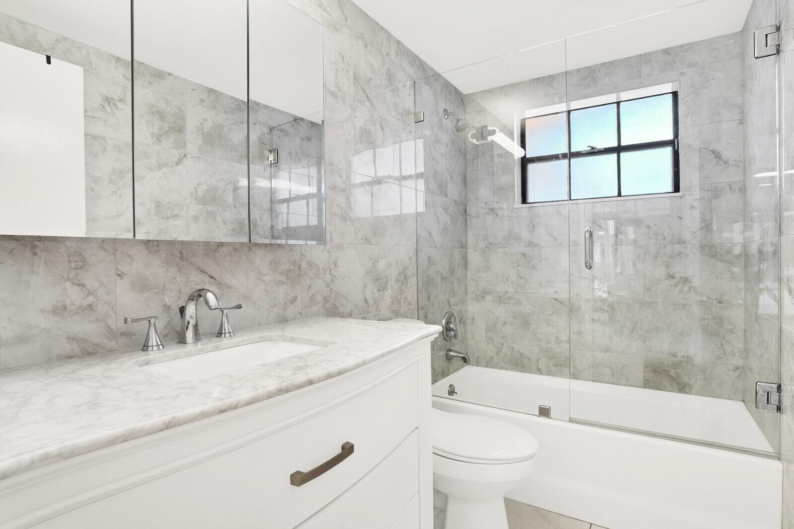 300 Inlet Way 2, Palm Beach Shores, FL 33404 — photo 13 of 25