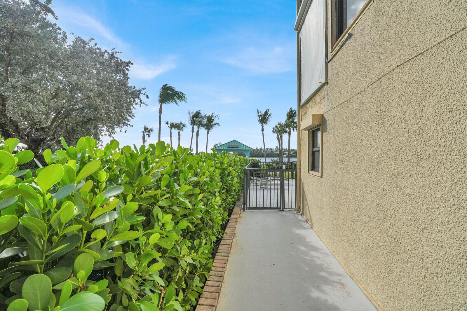 300 Inlet Way 2, Palm Beach Shores, FL 33404 — photo 21 of 25