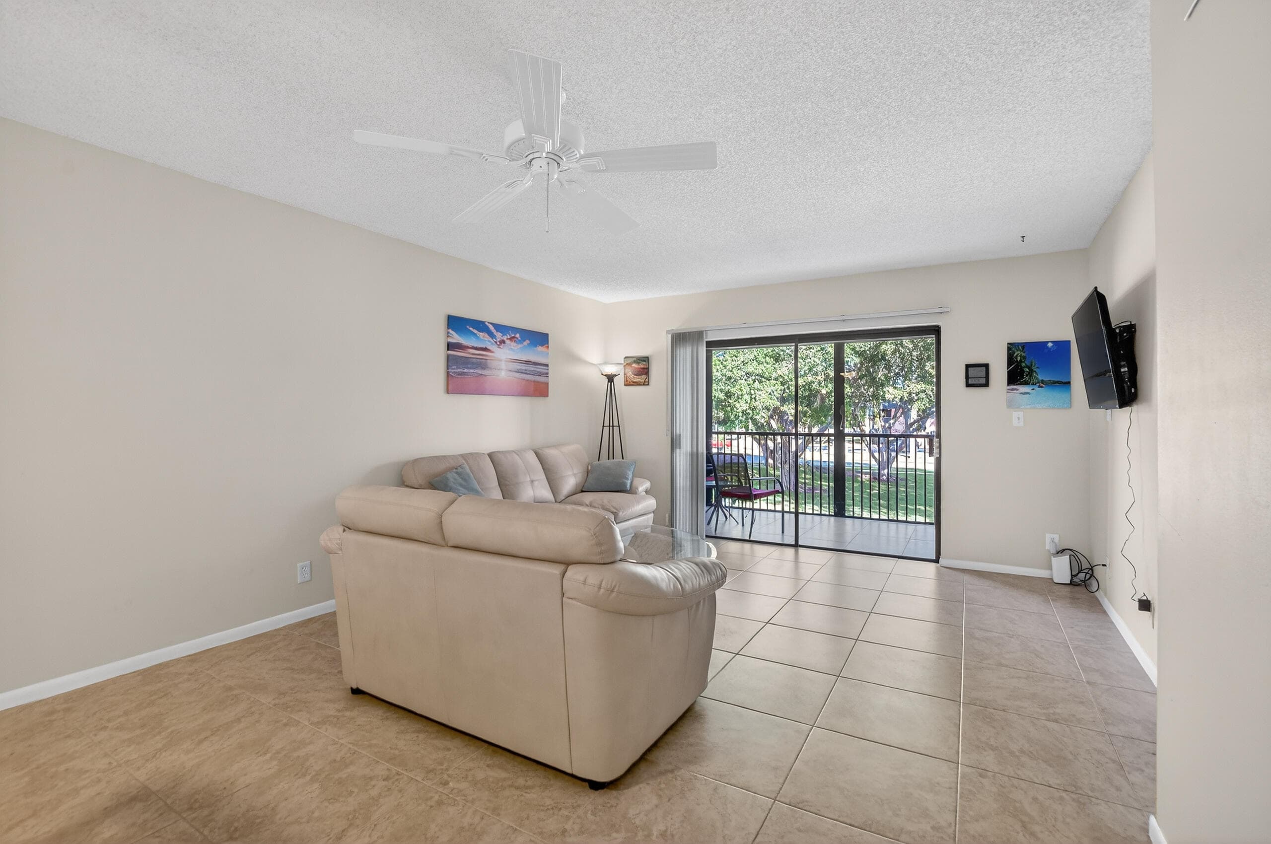 265 SE 10th Street 11c, Deerfield Beach, FL 33441 — photo 9 of 48